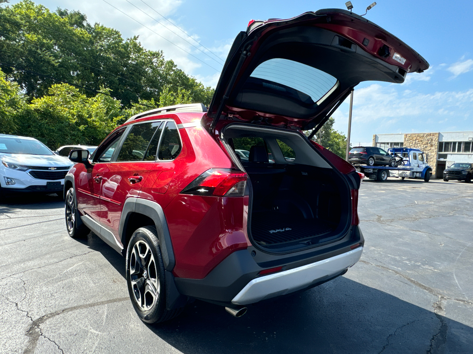 2019 TOYOTA RAV4 Adventure 18