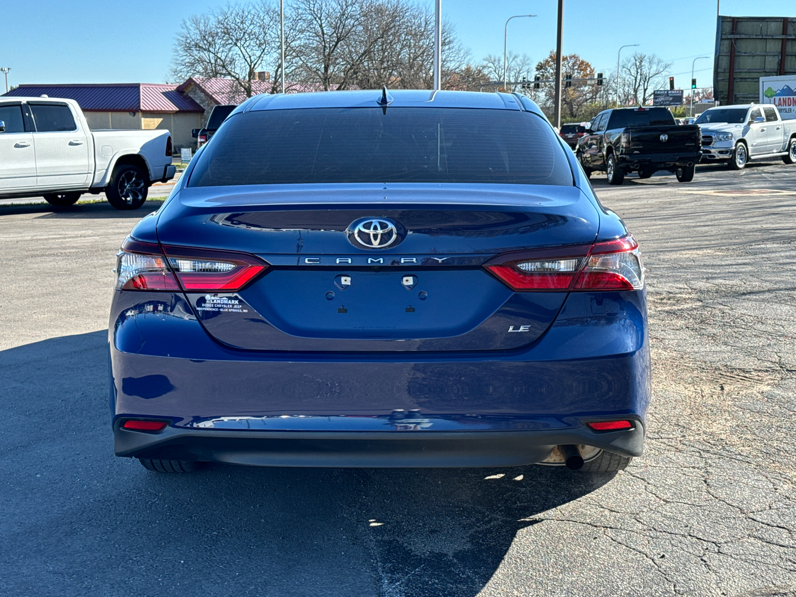 2023 TOYOTA CAMRY LE 4