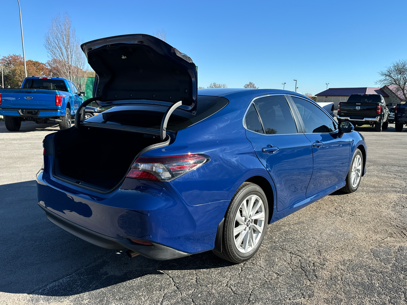 2023 TOYOTA CAMRY LE 15