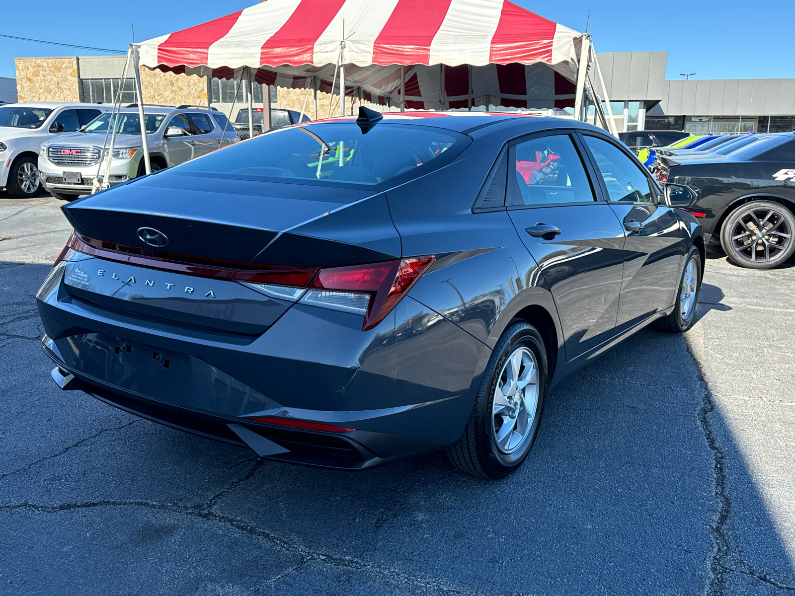 2023 HYUNDAI ELANTRA SE 5