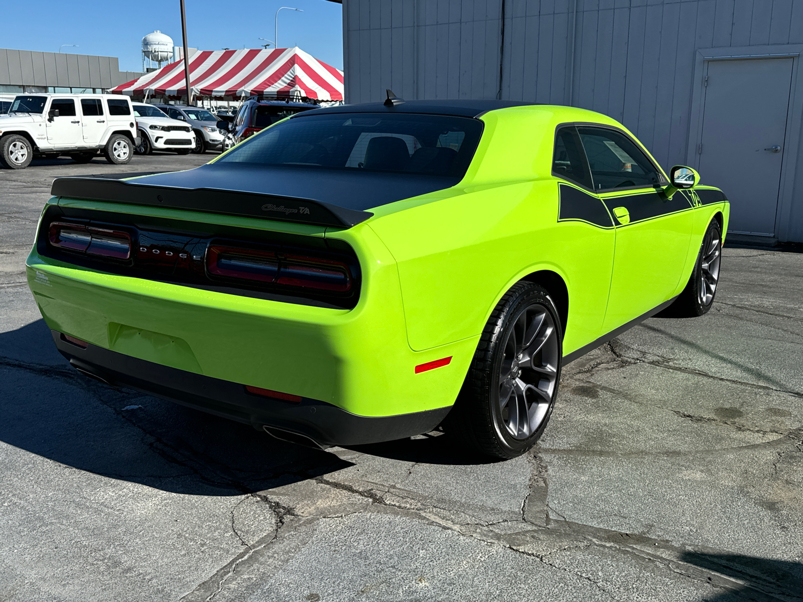 2023 DODGE CHALLENGER R/T 5