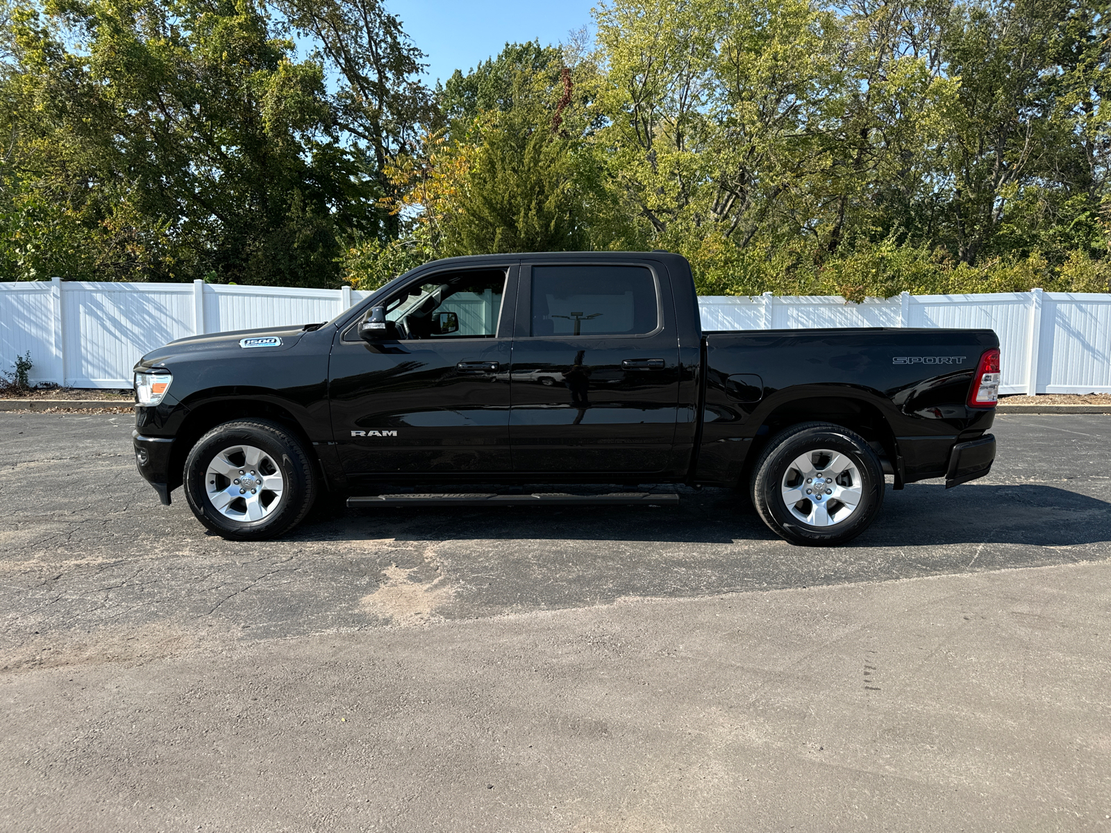 2021 RAM 1500 Big Horn 3