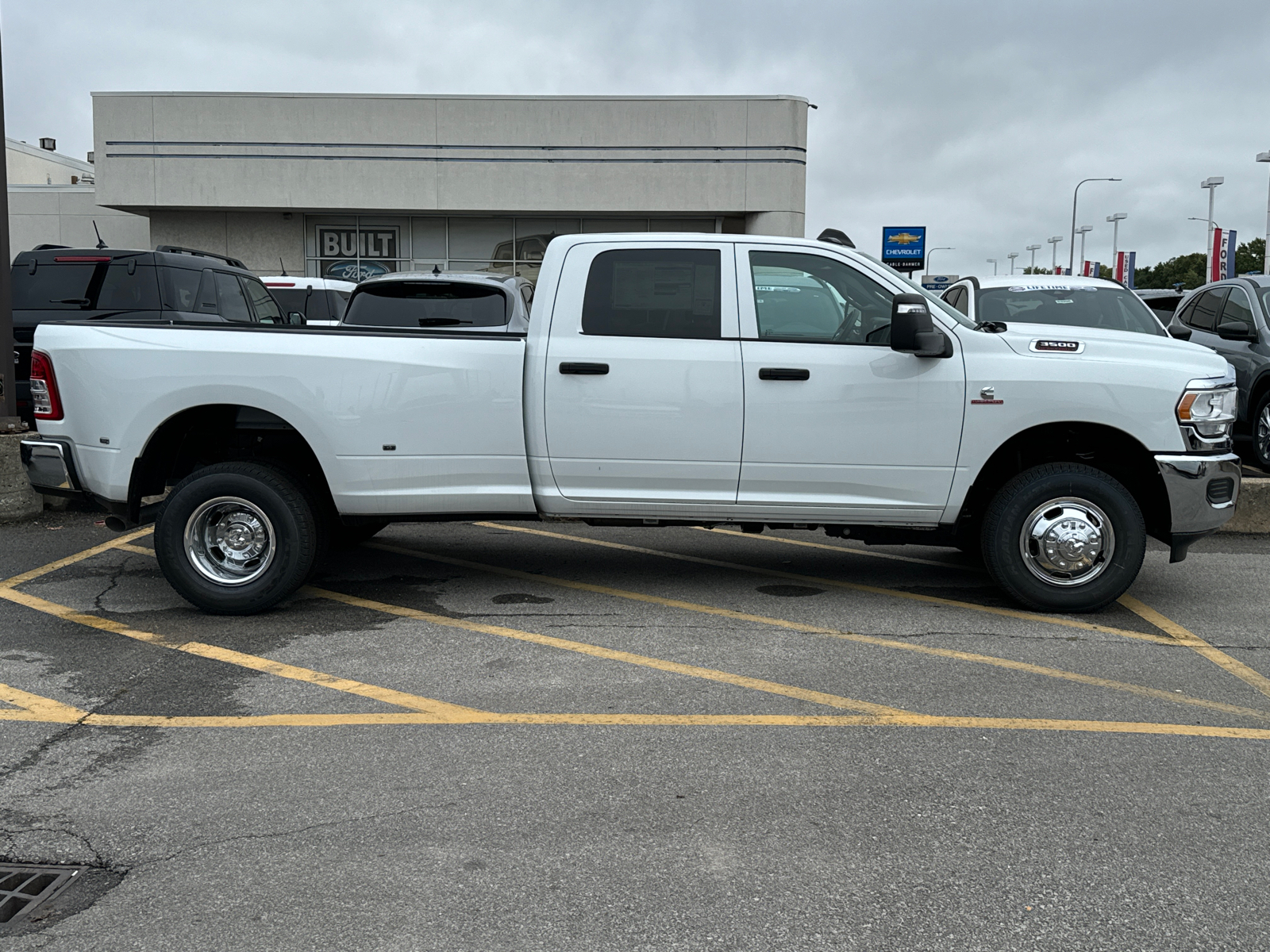 2024 RAM 3500 Tradesman 6