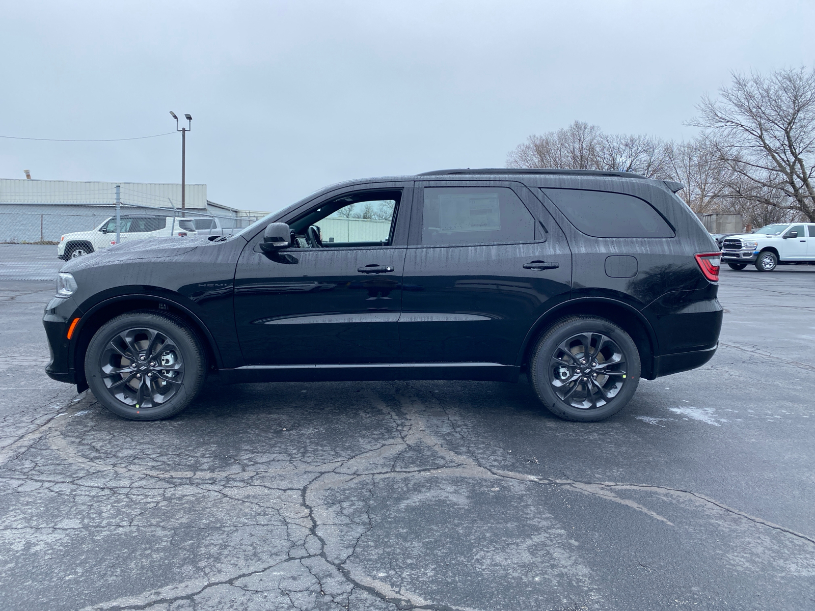 2024 DODGE DURANGO R/T Plus 3