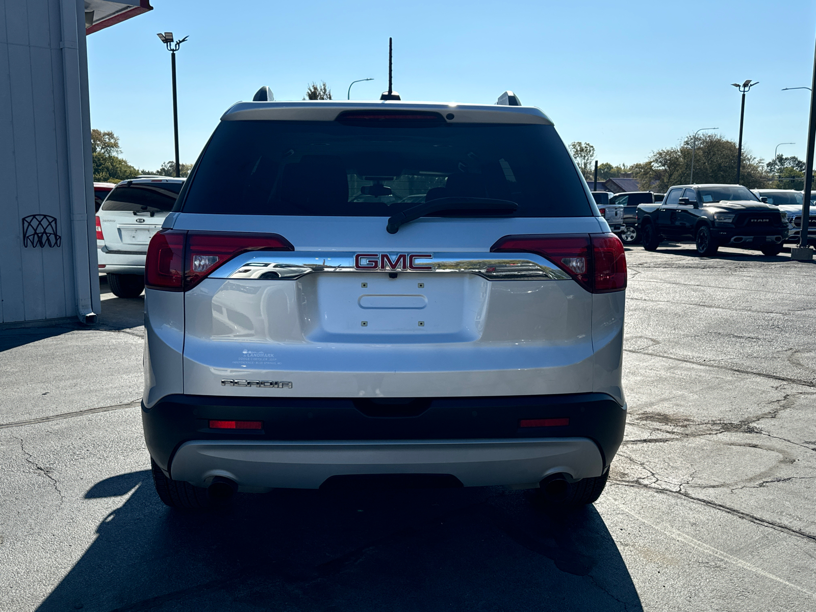 2019 GMC ACADIA SLE 4