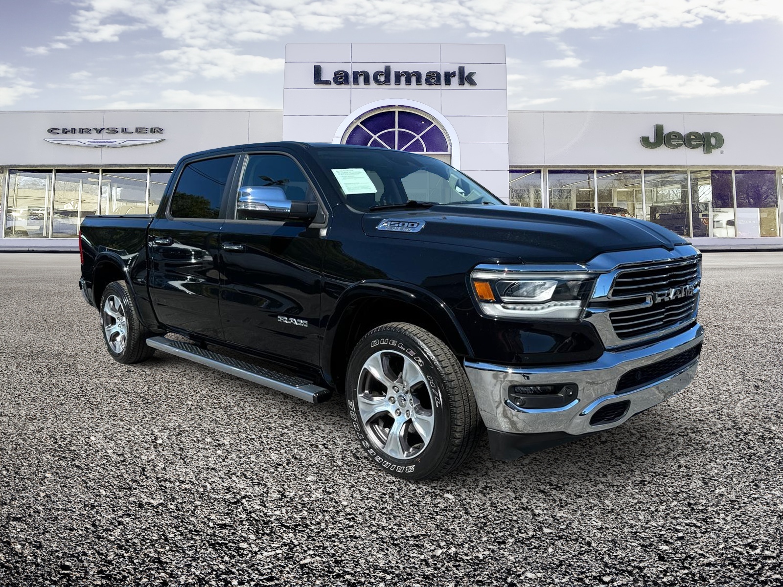 2022 RAM 1500 Laramie 1