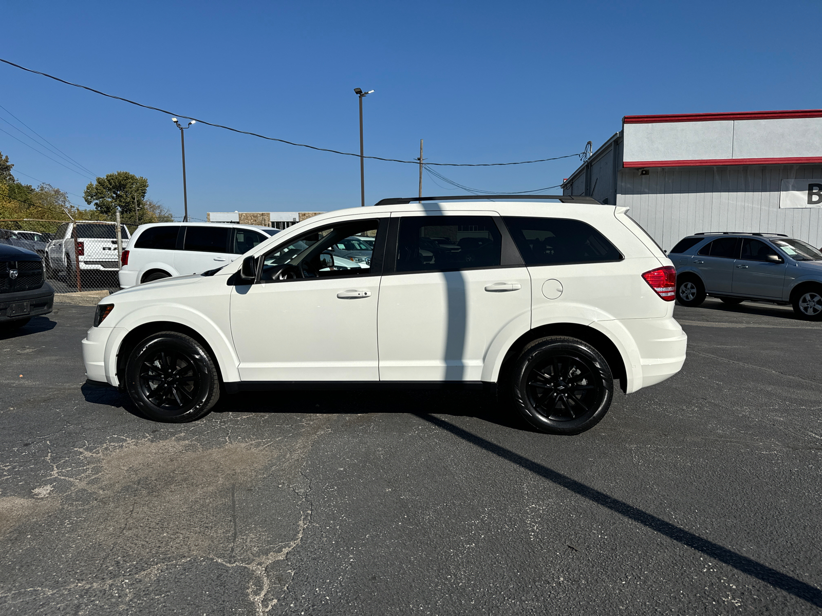 2020 DODGE JOURNEY SE Value 3