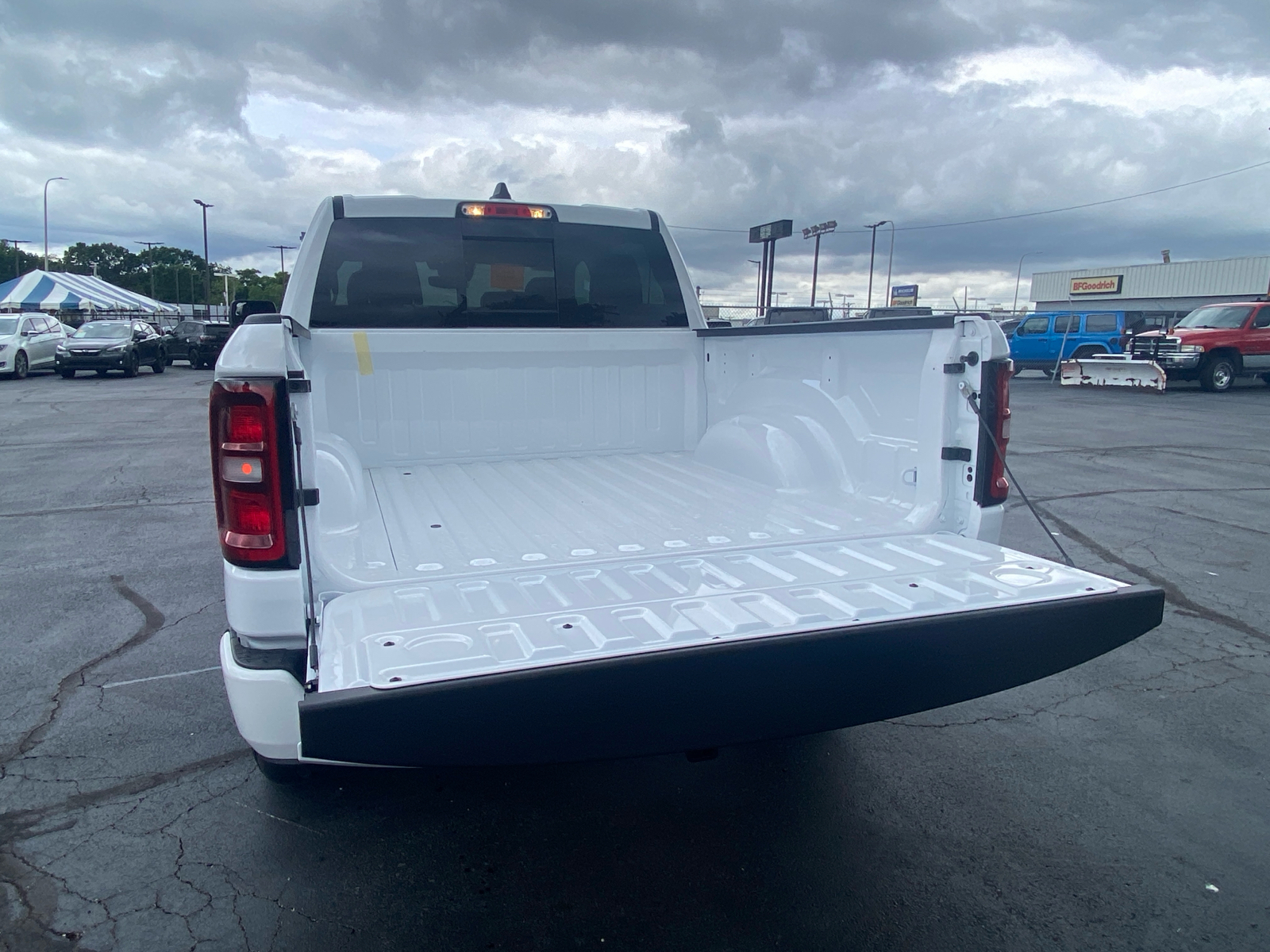 2025 RAM 1500 Tradesman 19