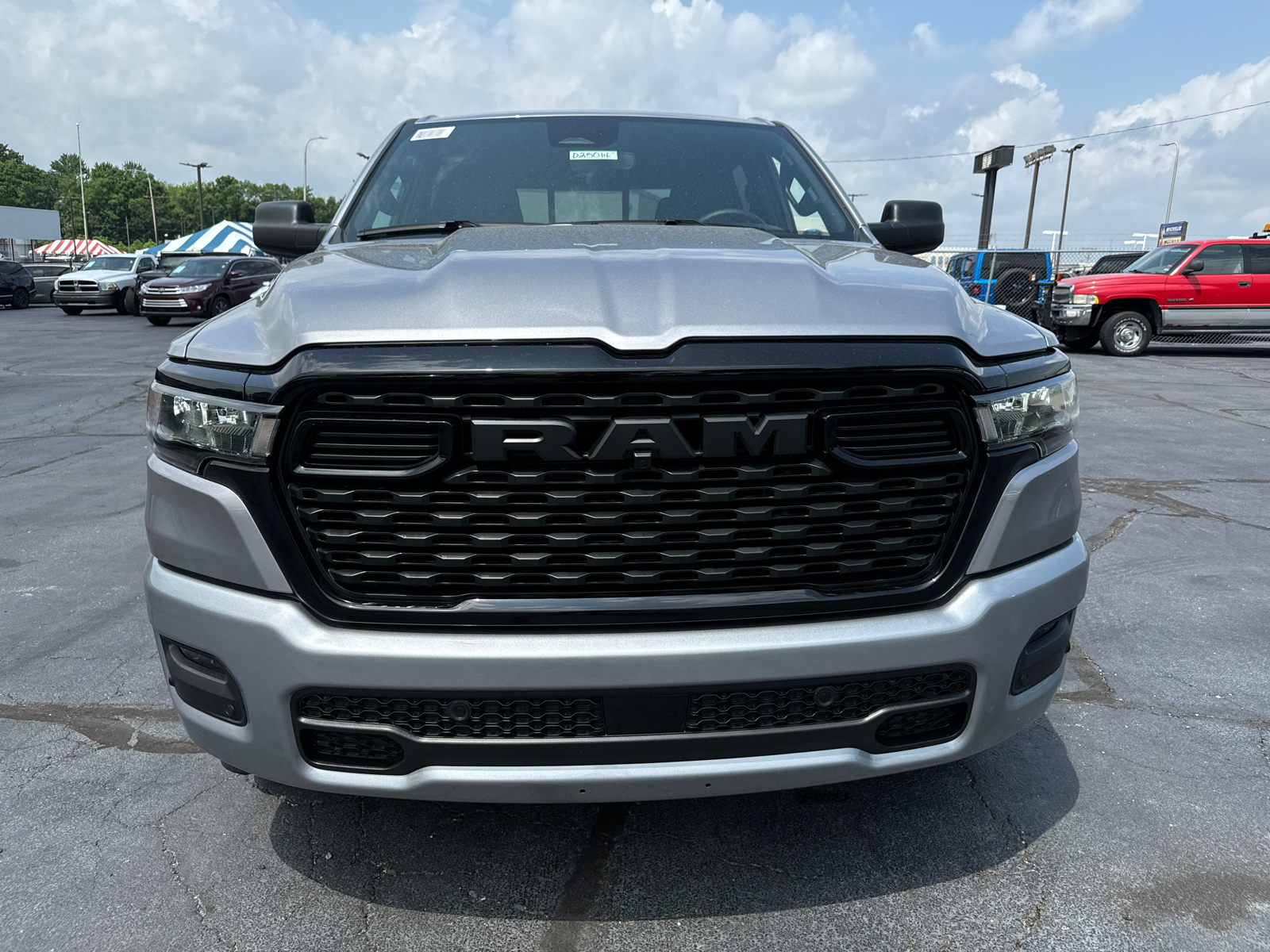 2025 RAM 1500 Tradesman 2