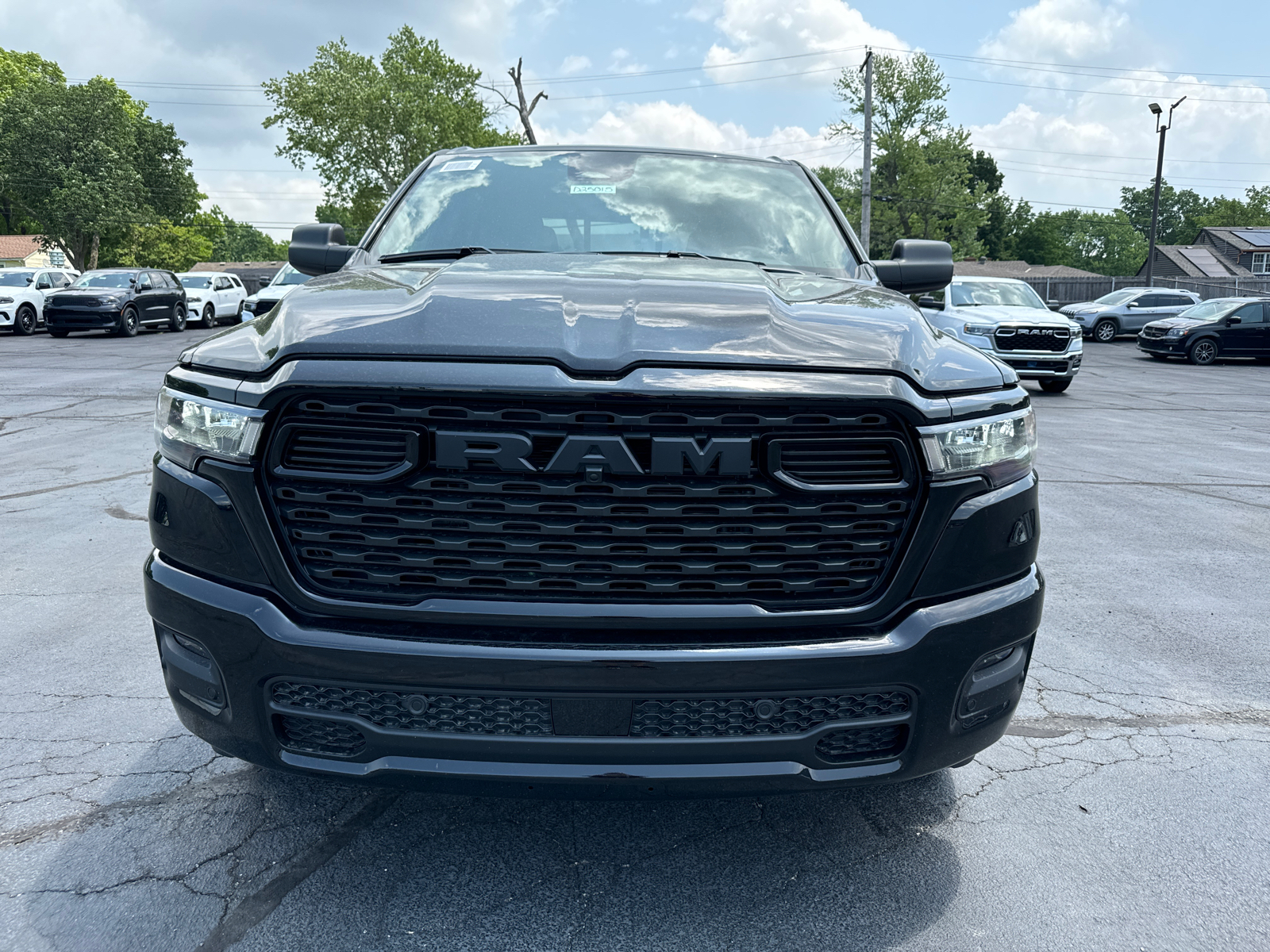 2025 RAM 1500 Tradesman 2