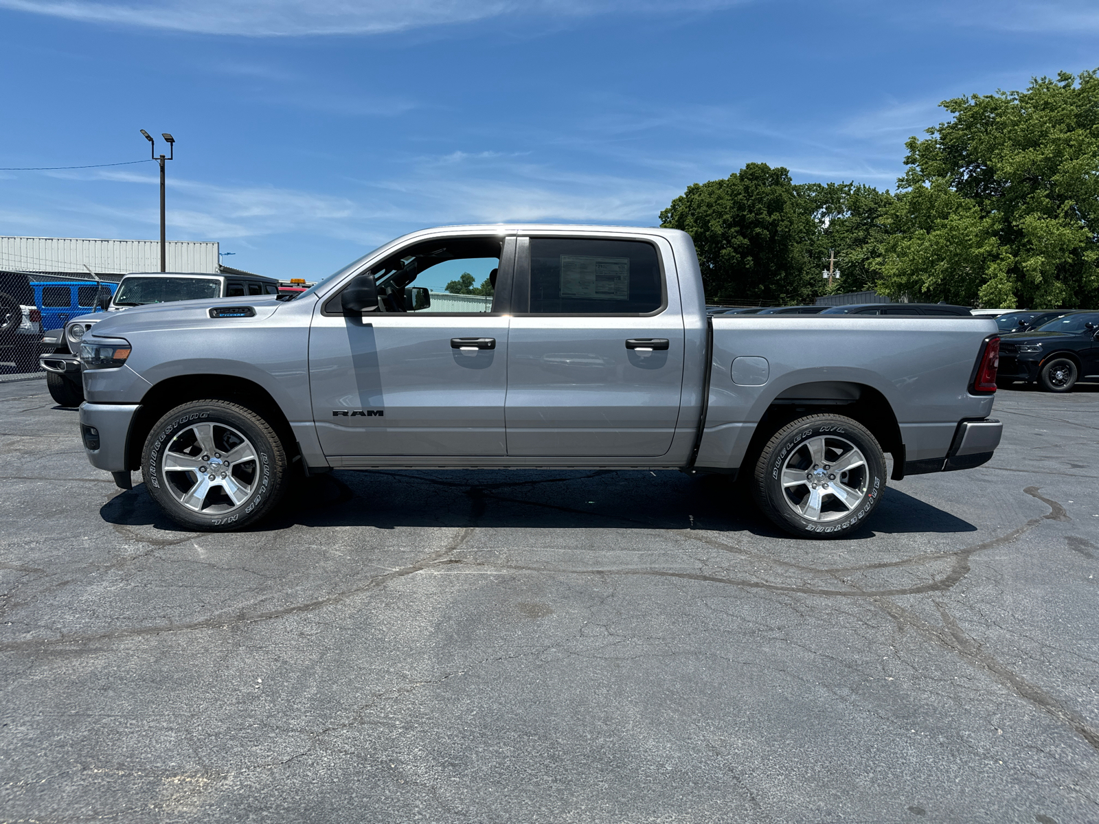 2025 RAM 1500 Tradesman 3