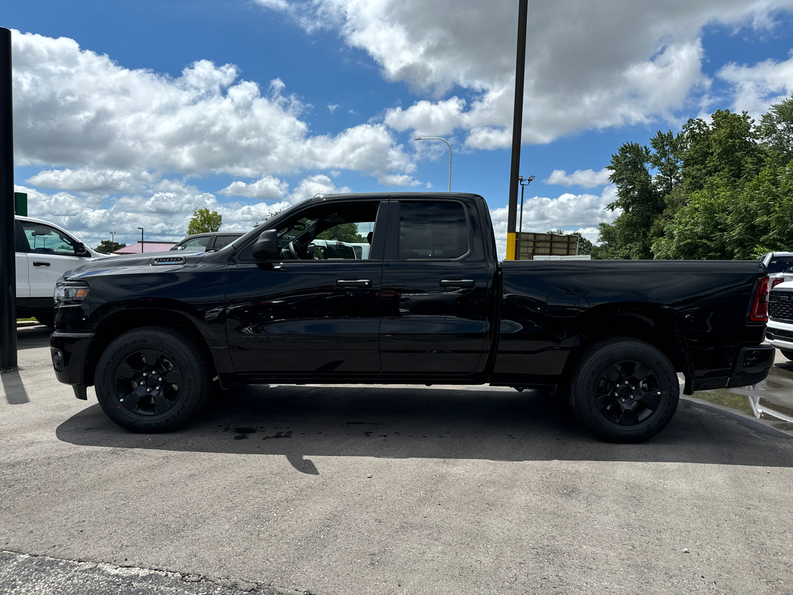 2025 RAM 1500 Tradesman 3