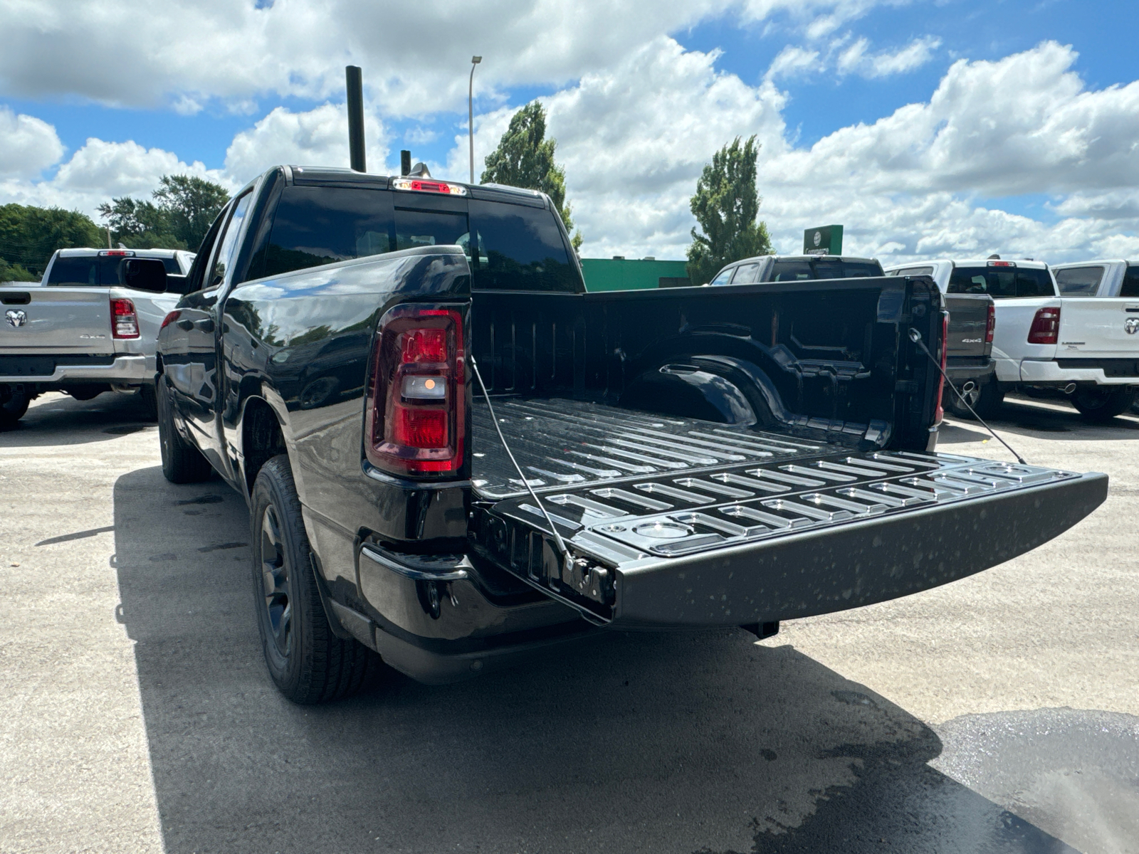 2025 RAM 1500 Tradesman 18