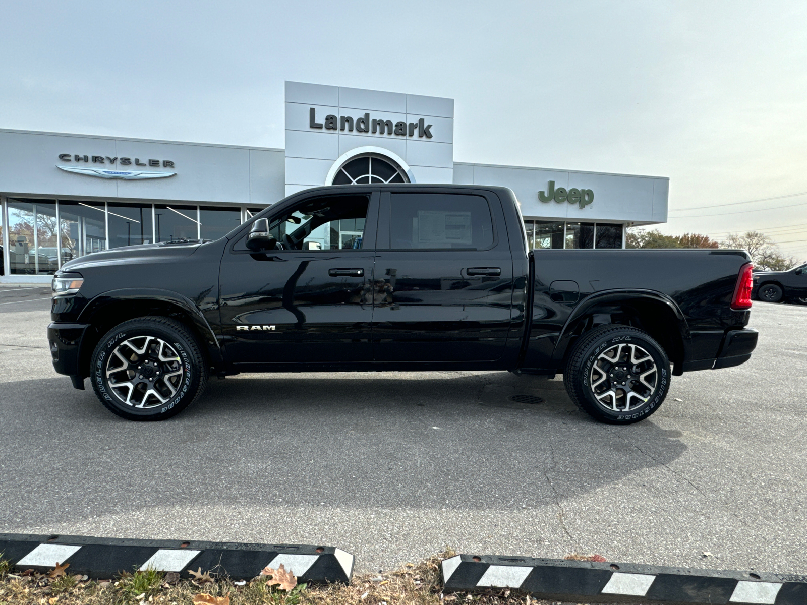 2025 RAM 1500 Laramie 3