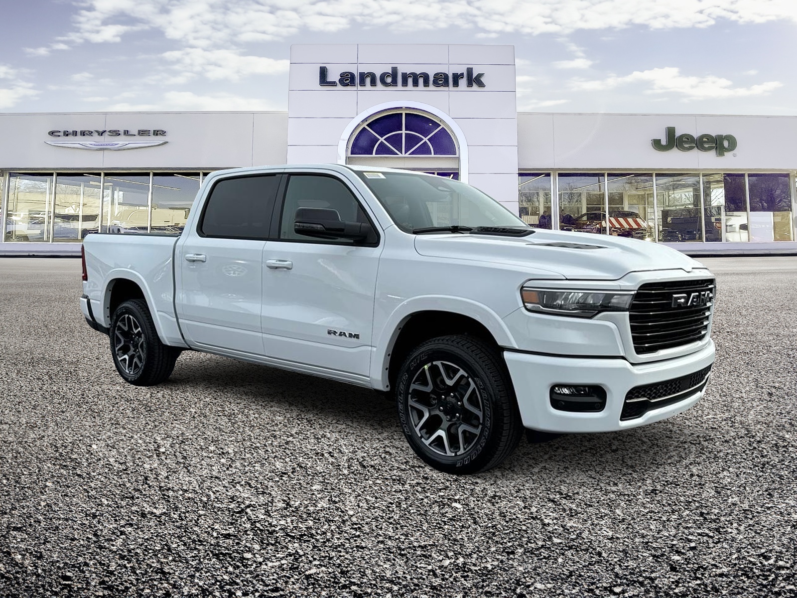 2025 RAM 1500 Laramie 1