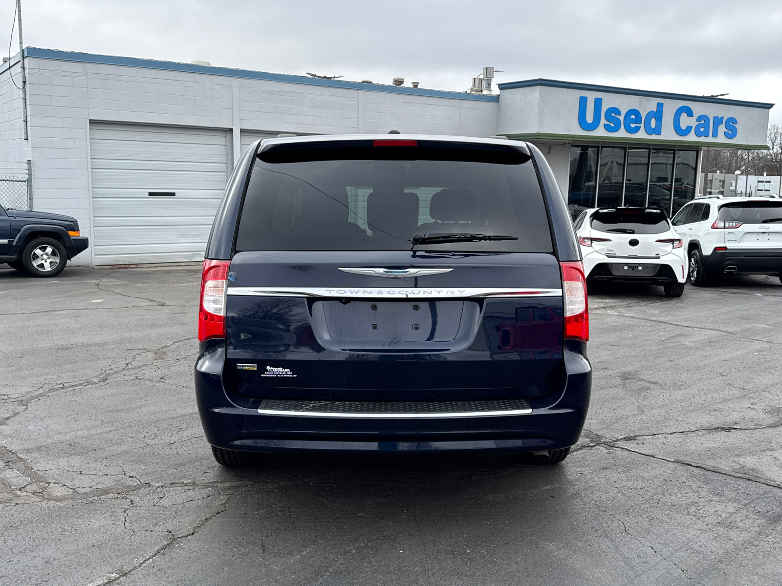 2016 CHRYSLER TOWN & COUNTRY Touring 4