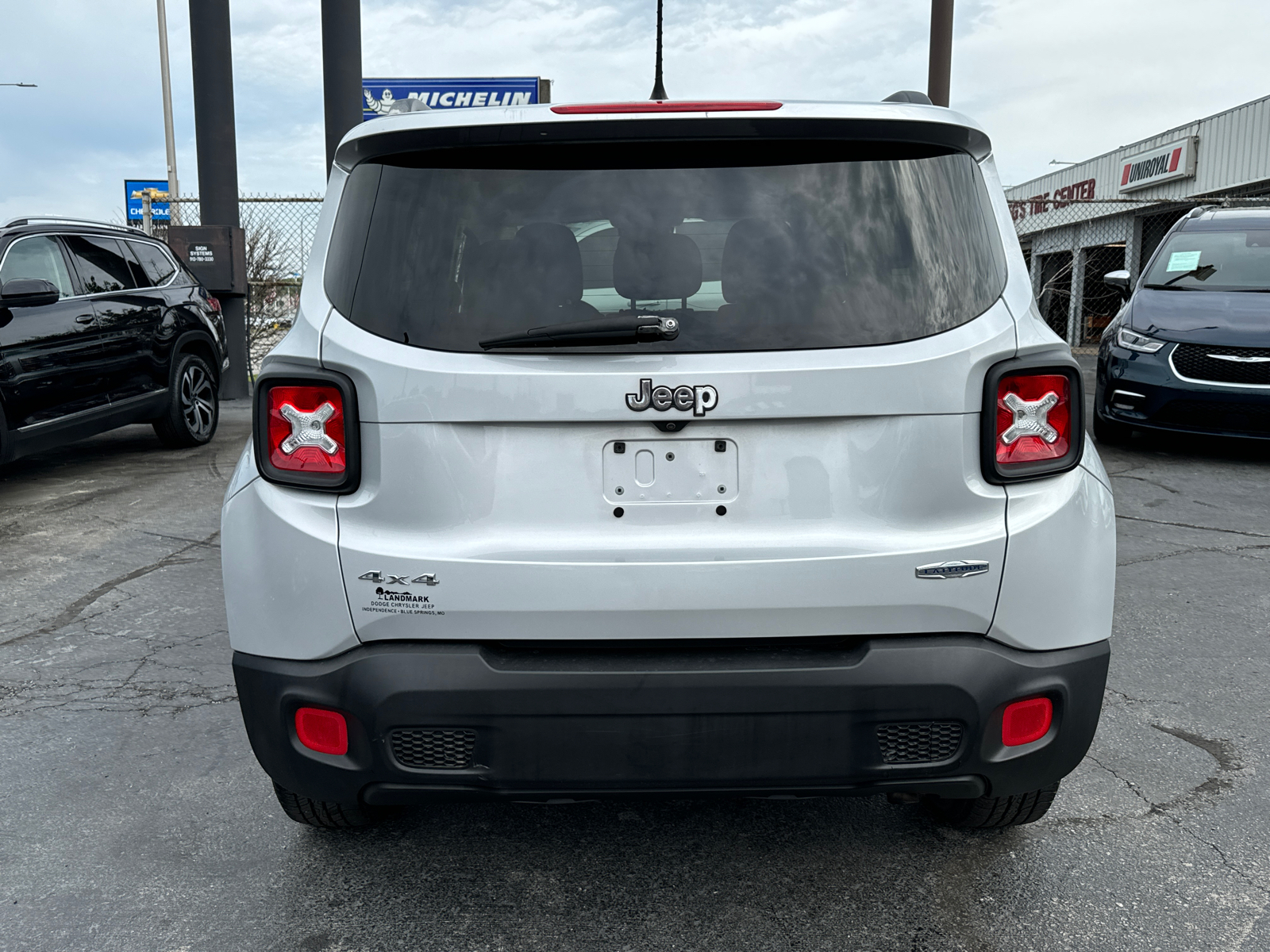 2017 JEEP RENEGADE Latitude 4