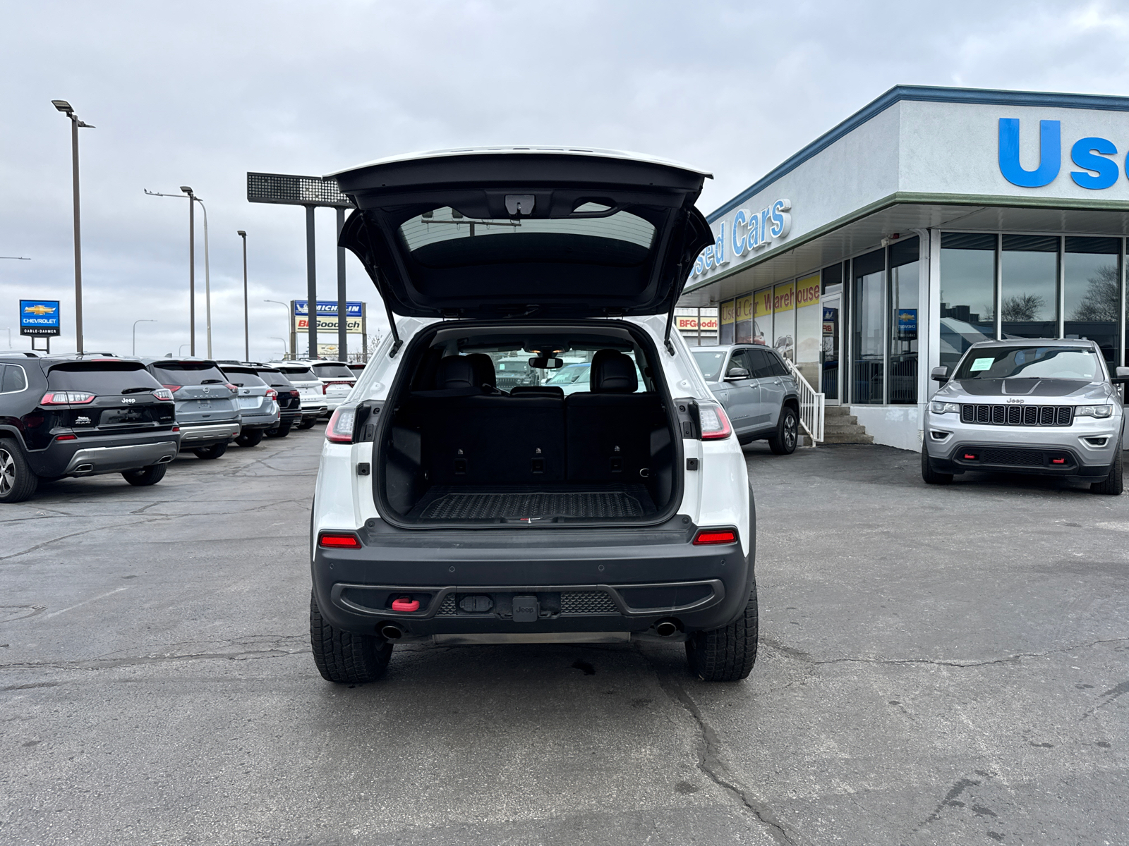 2019 JEEP CHEROKEE Trailhawk 18