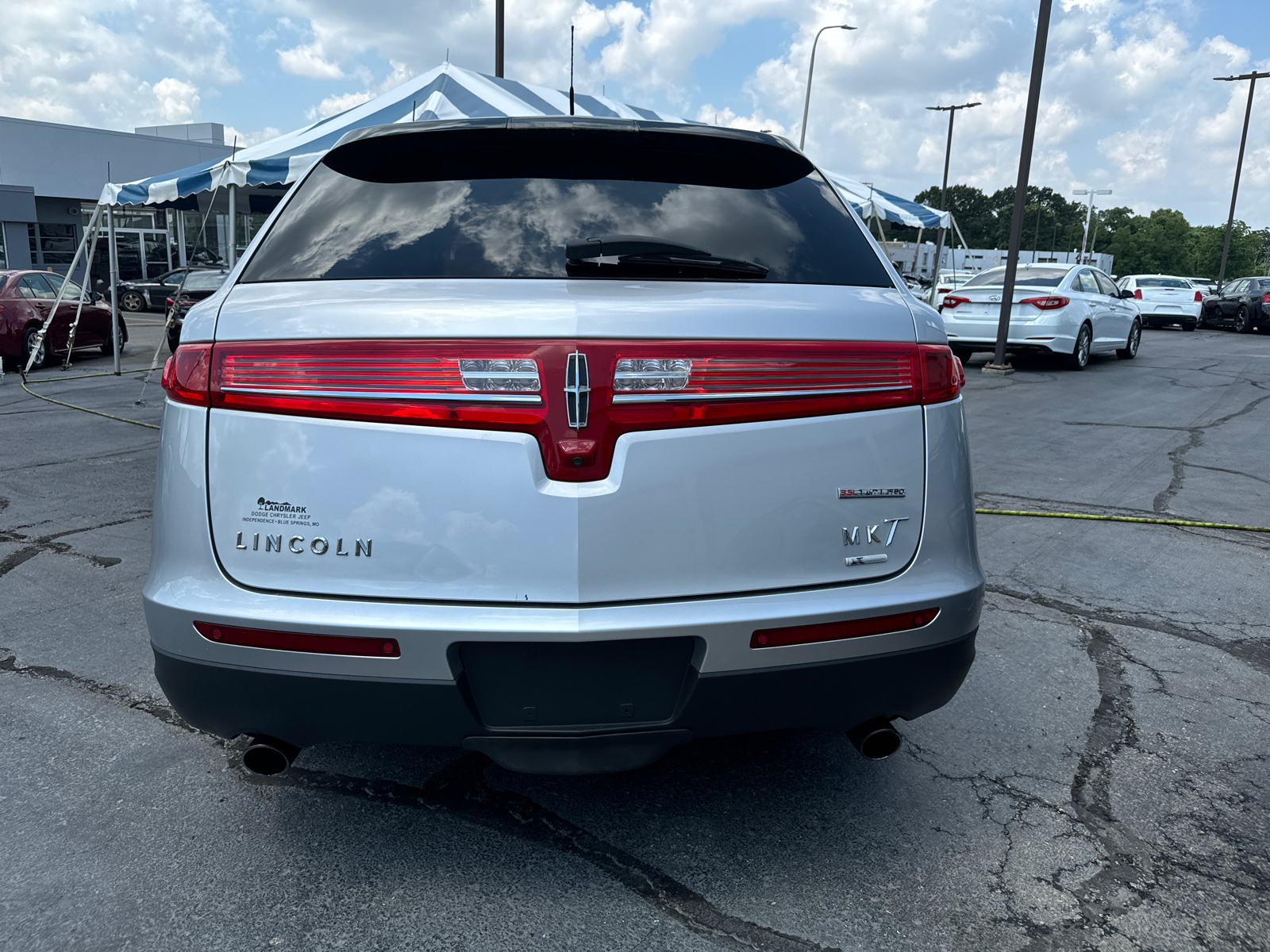 2010 LINCOLN MKT w/EcoBoost 4