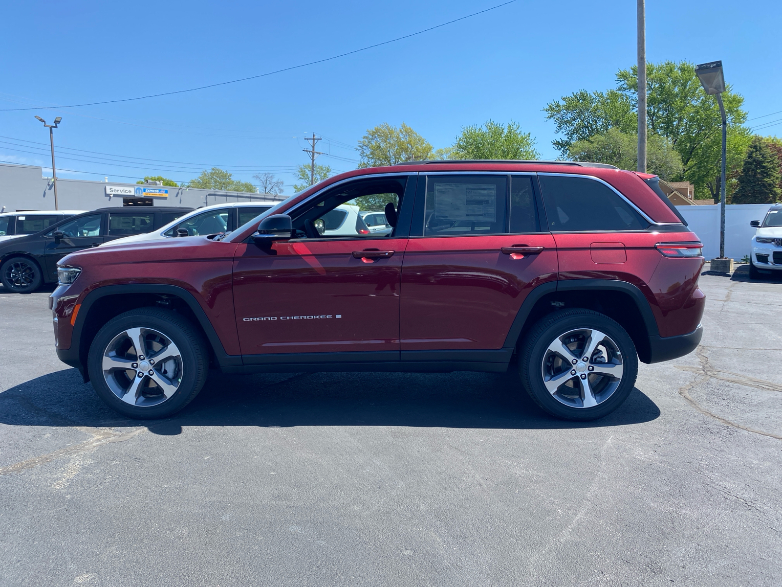 2024 JEEP GRAND CHEROKEE Limited 3