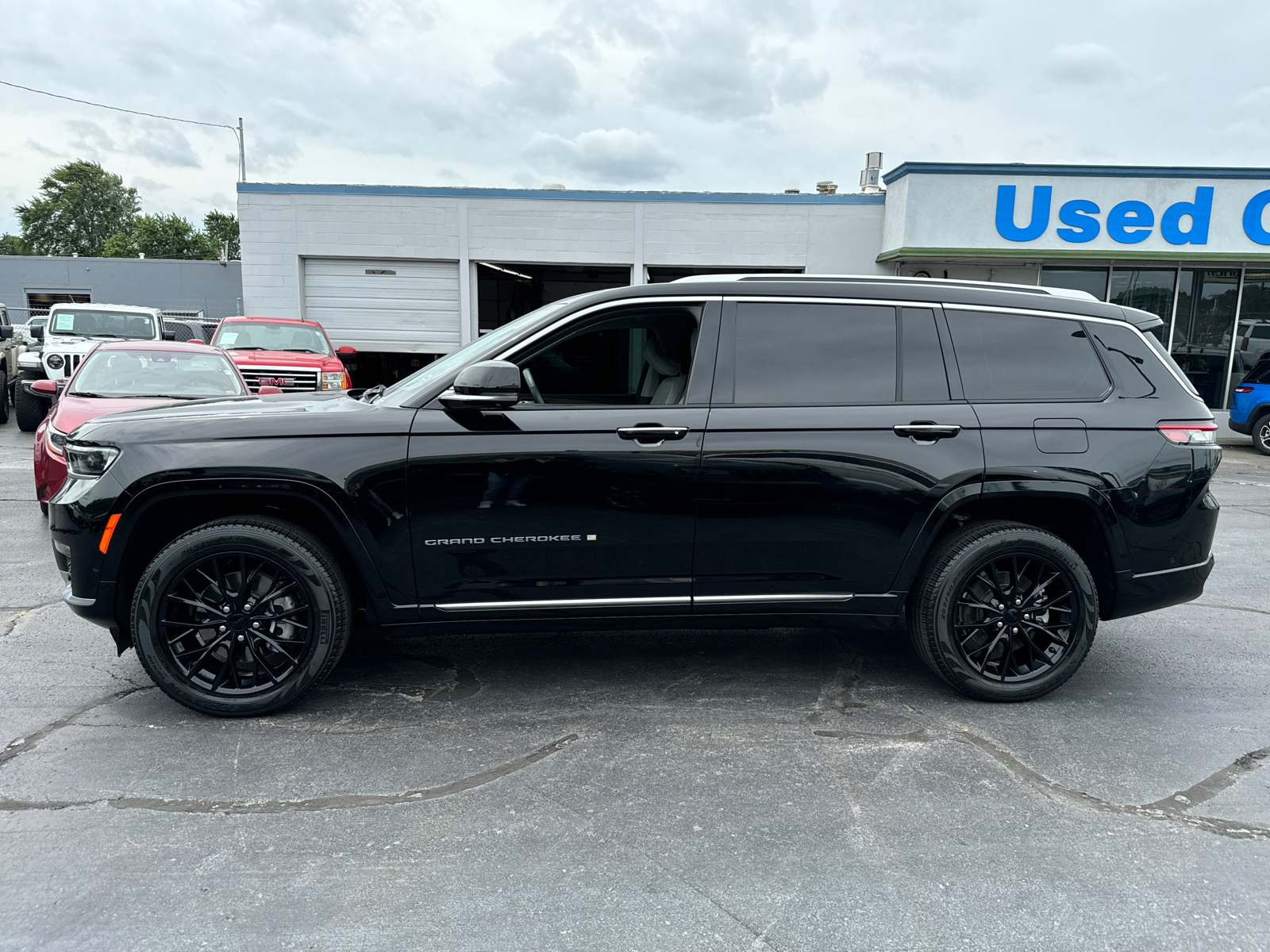 2021 JEEP GRAND CHEROKEE L Summit 3