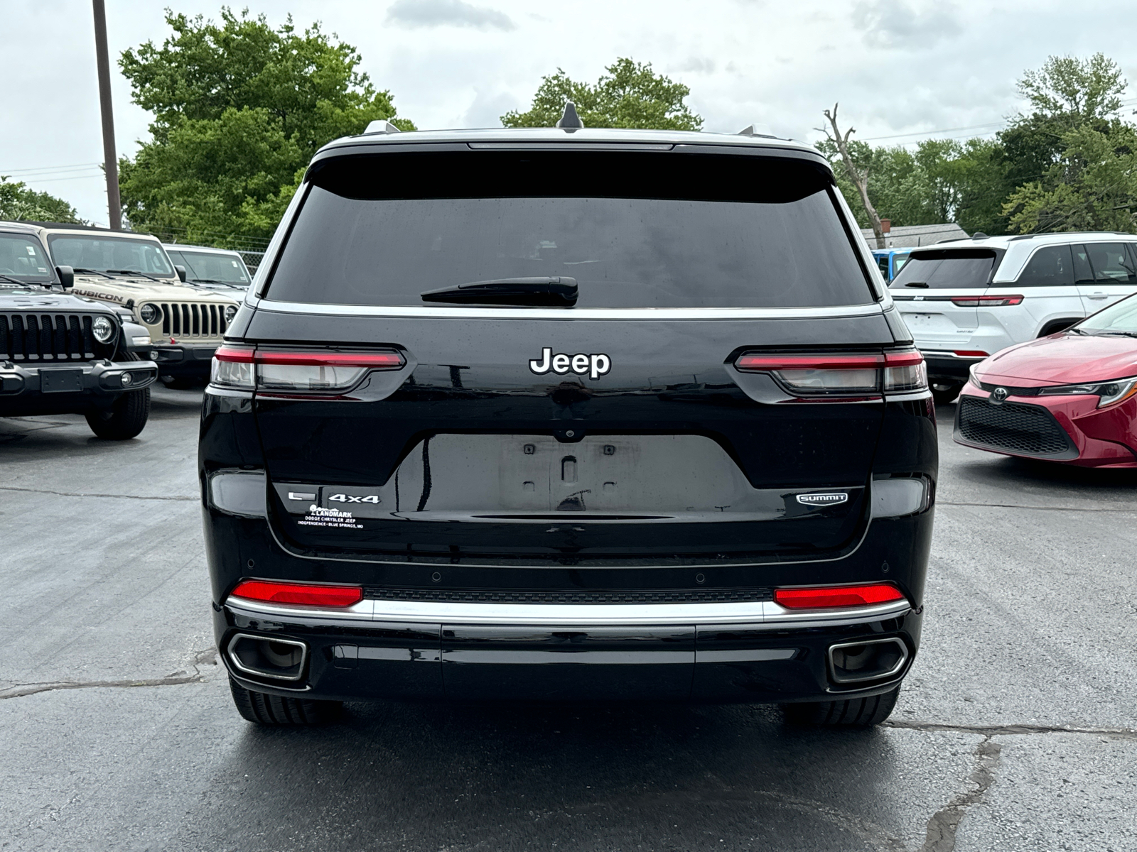 2021 JEEP GRAND CHEROKEE L Summit 4