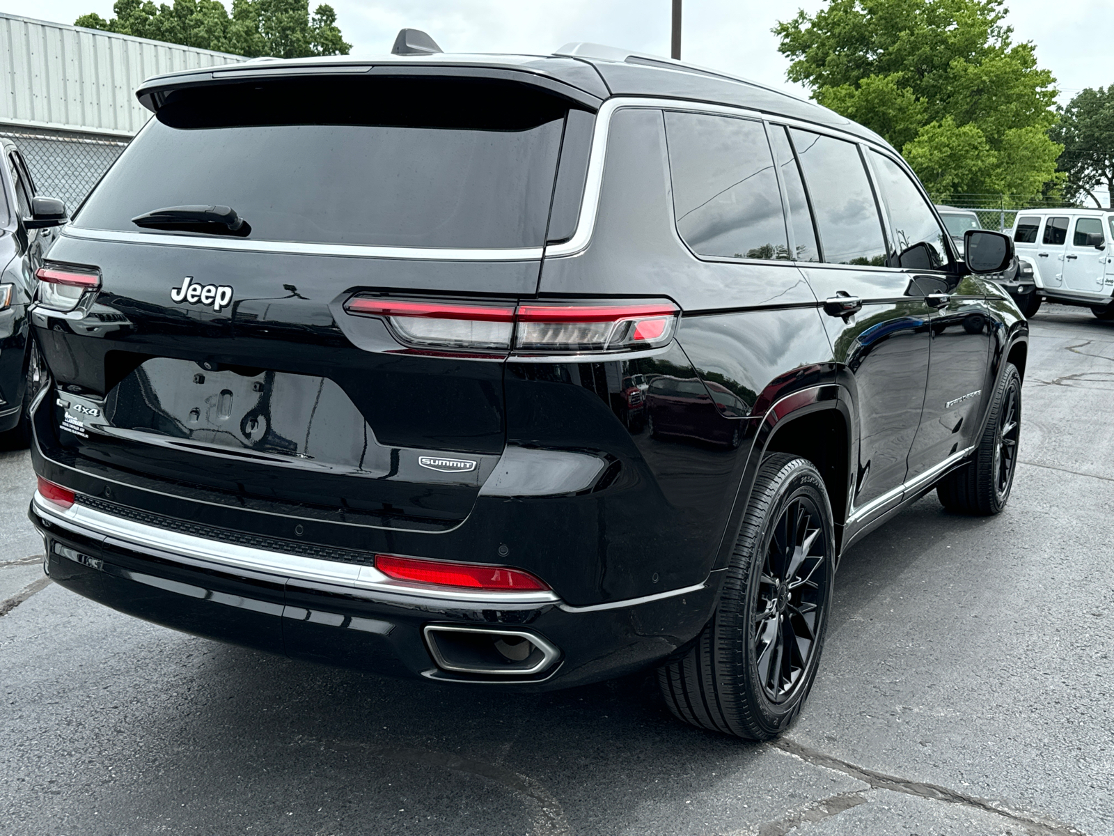 2021 JEEP GRAND CHEROKEE L Summit 5