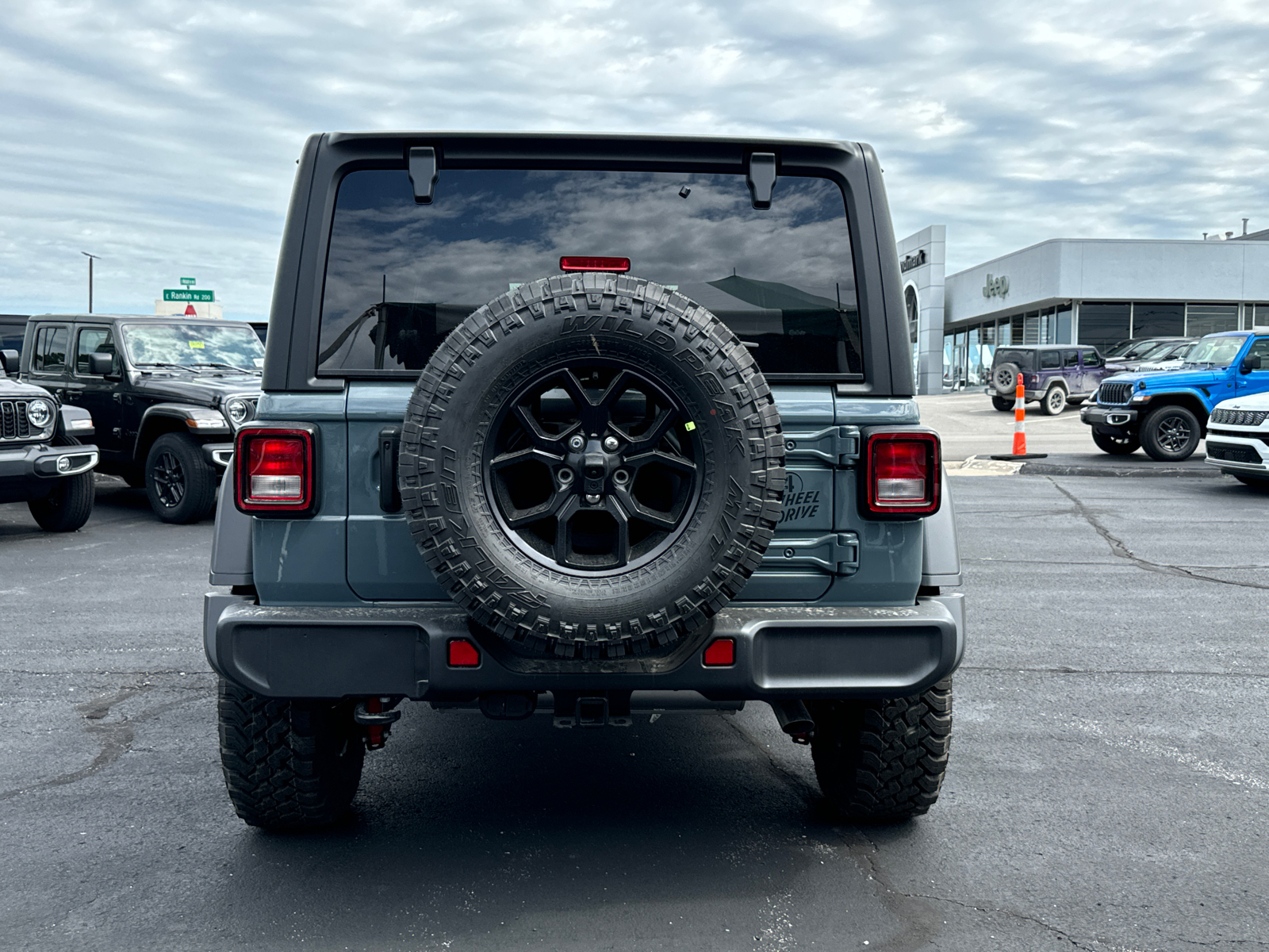 2024 JEEP WRANGLER Willys 4