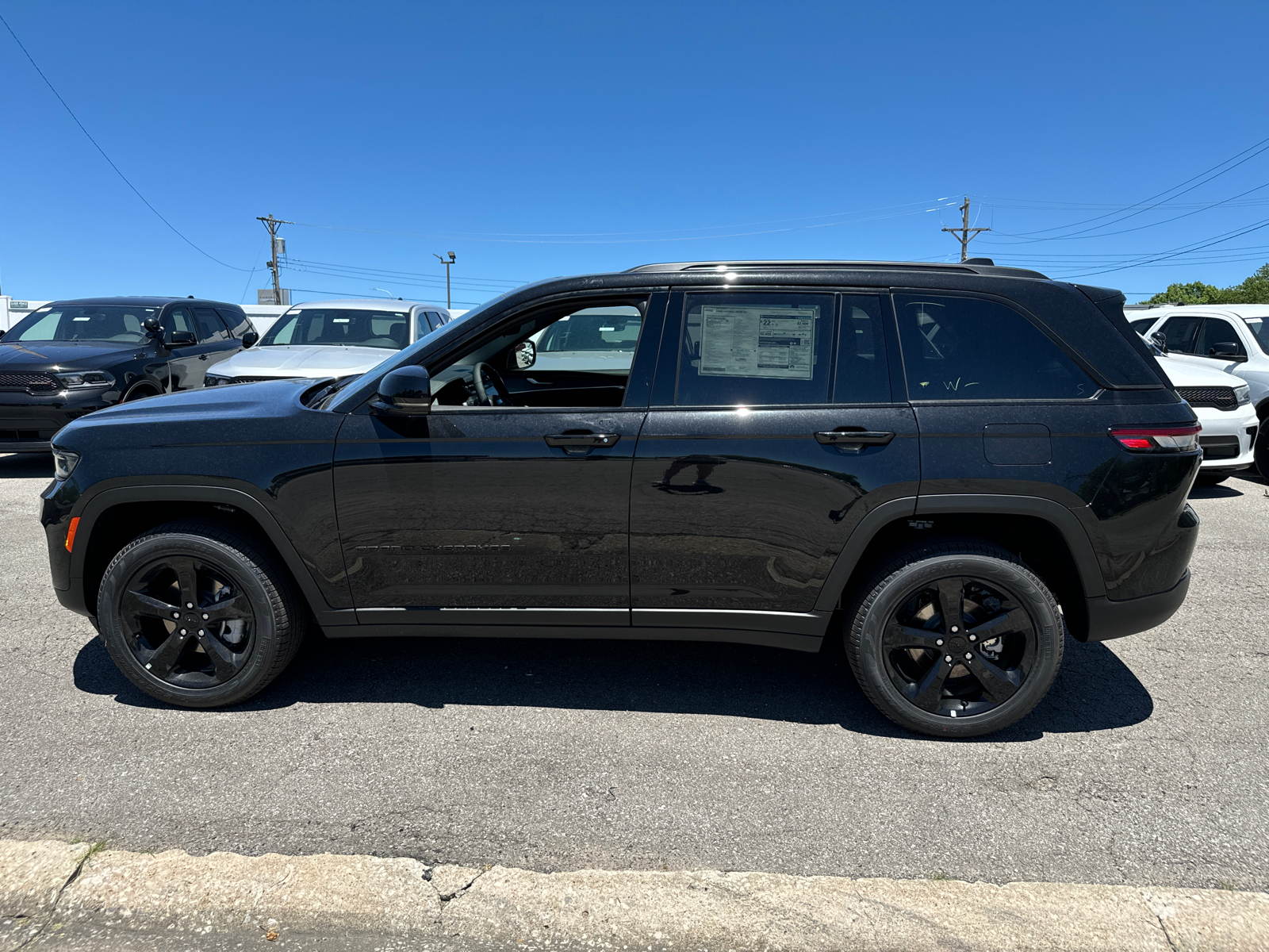 2024 JEEP GRAND CHEROKEE Limited 3