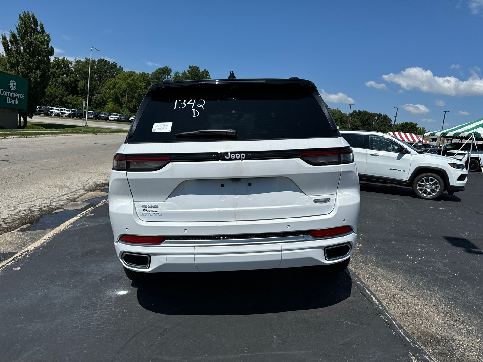 2024 JEEP GRAND CHEROKEE Summit 4