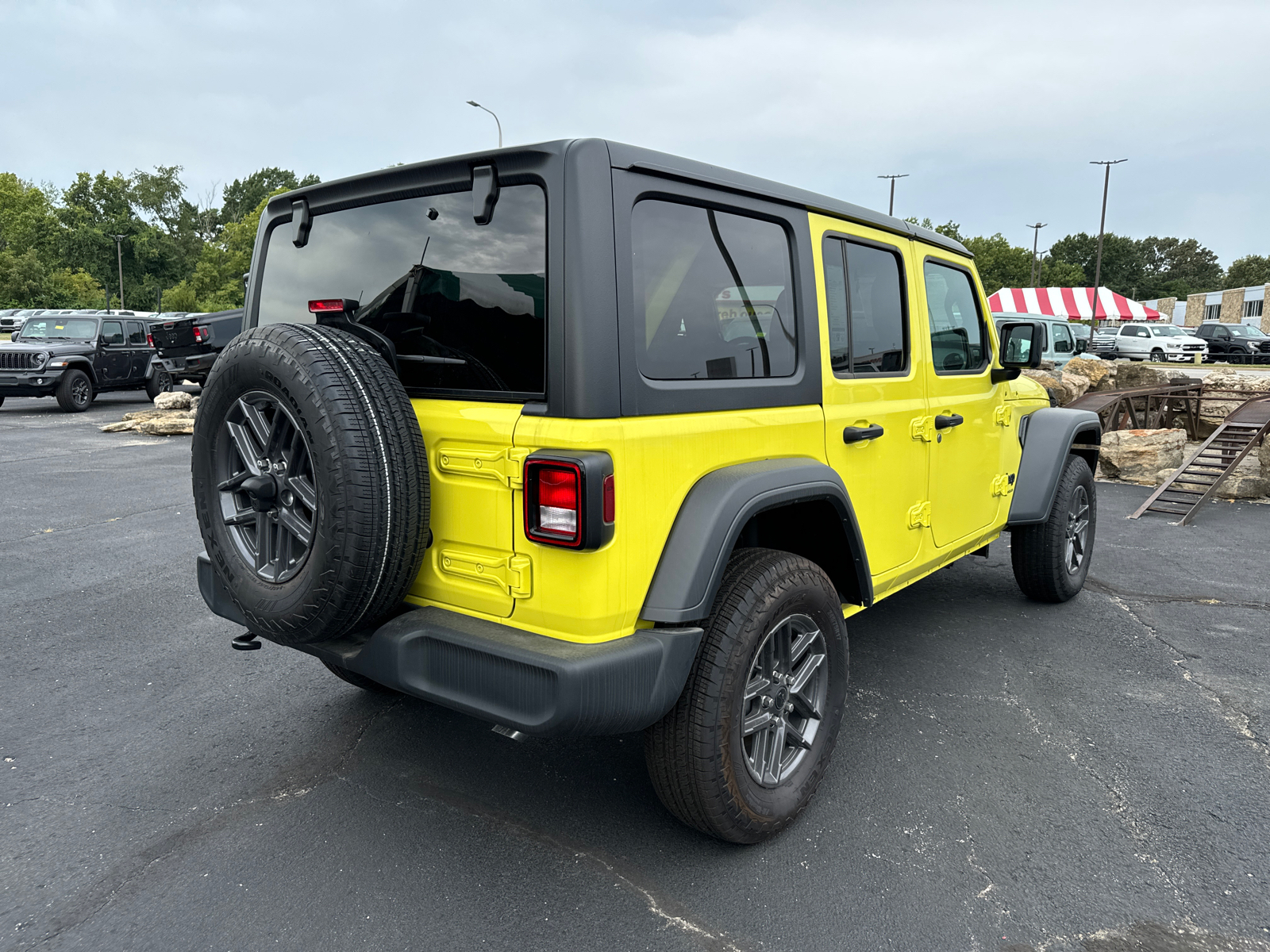 2024 JEEP WRANGLER Sport S 5