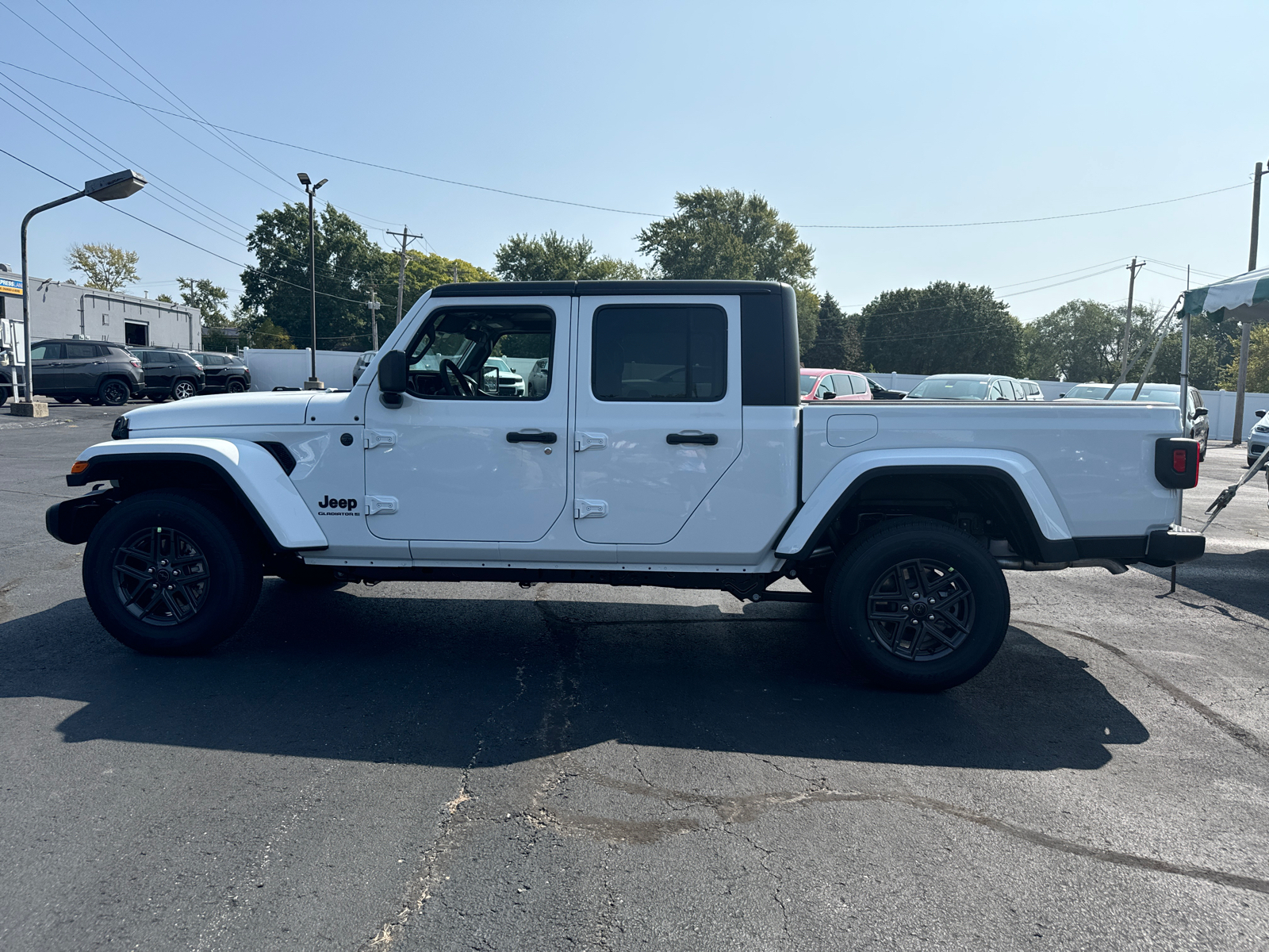 2024 JEEP GLADIATOR Sport S 3