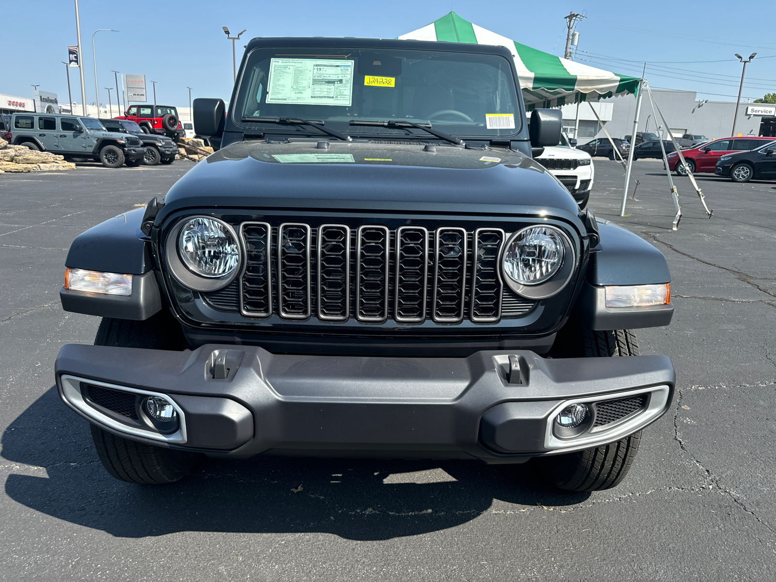 2024 JEEP GLADIATOR Sport S 2