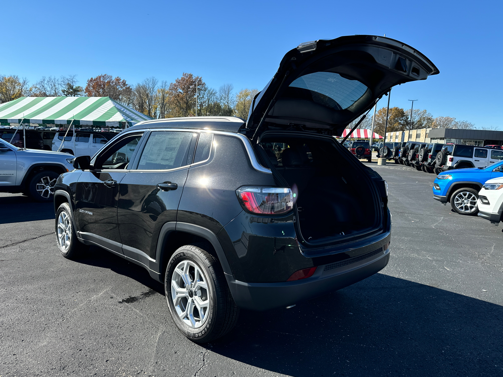 2025 JEEP COMPASS Latitude 18