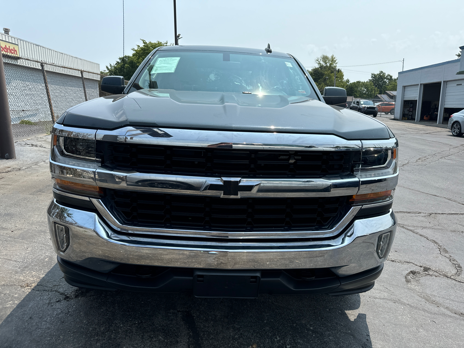 2018 CHEVROLET SILVERADO 1500 LT 2