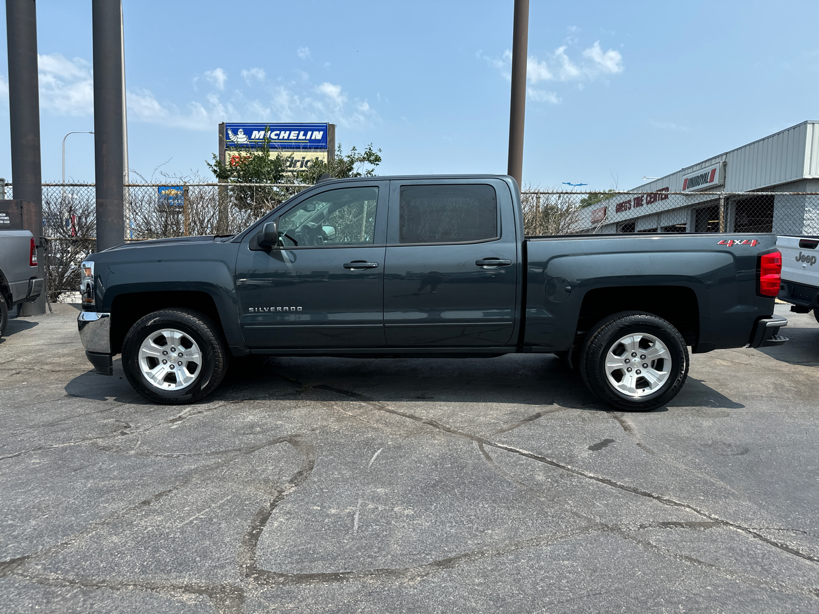 2018 CHEVROLET SILVERADO 1500 LT 3