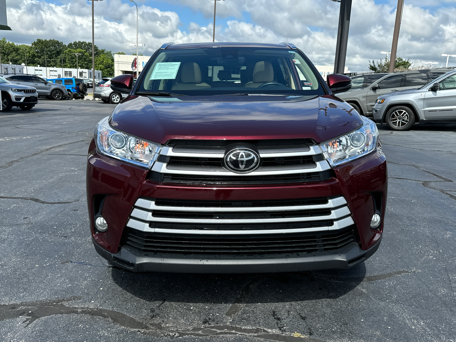 2019 TOYOTA HIGHLANDER XLE 2