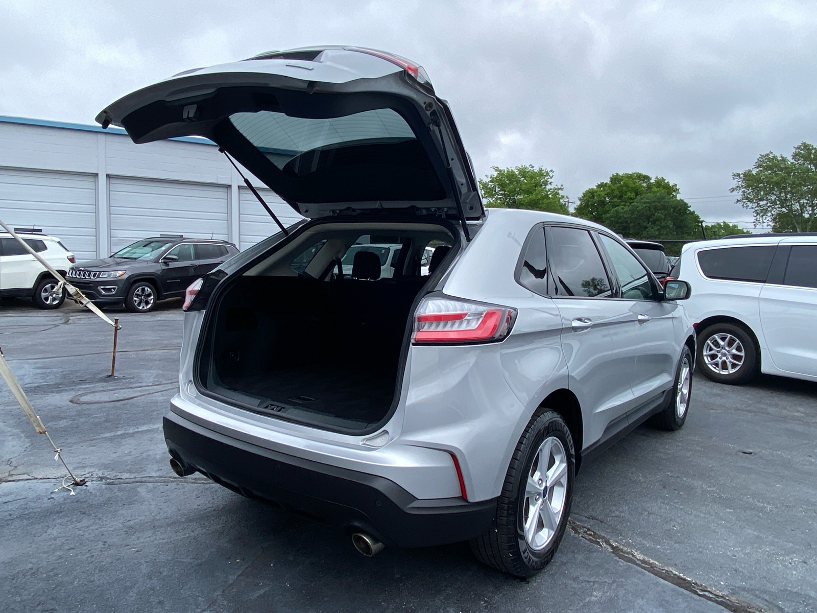 2019 FORD EDGE SE 16