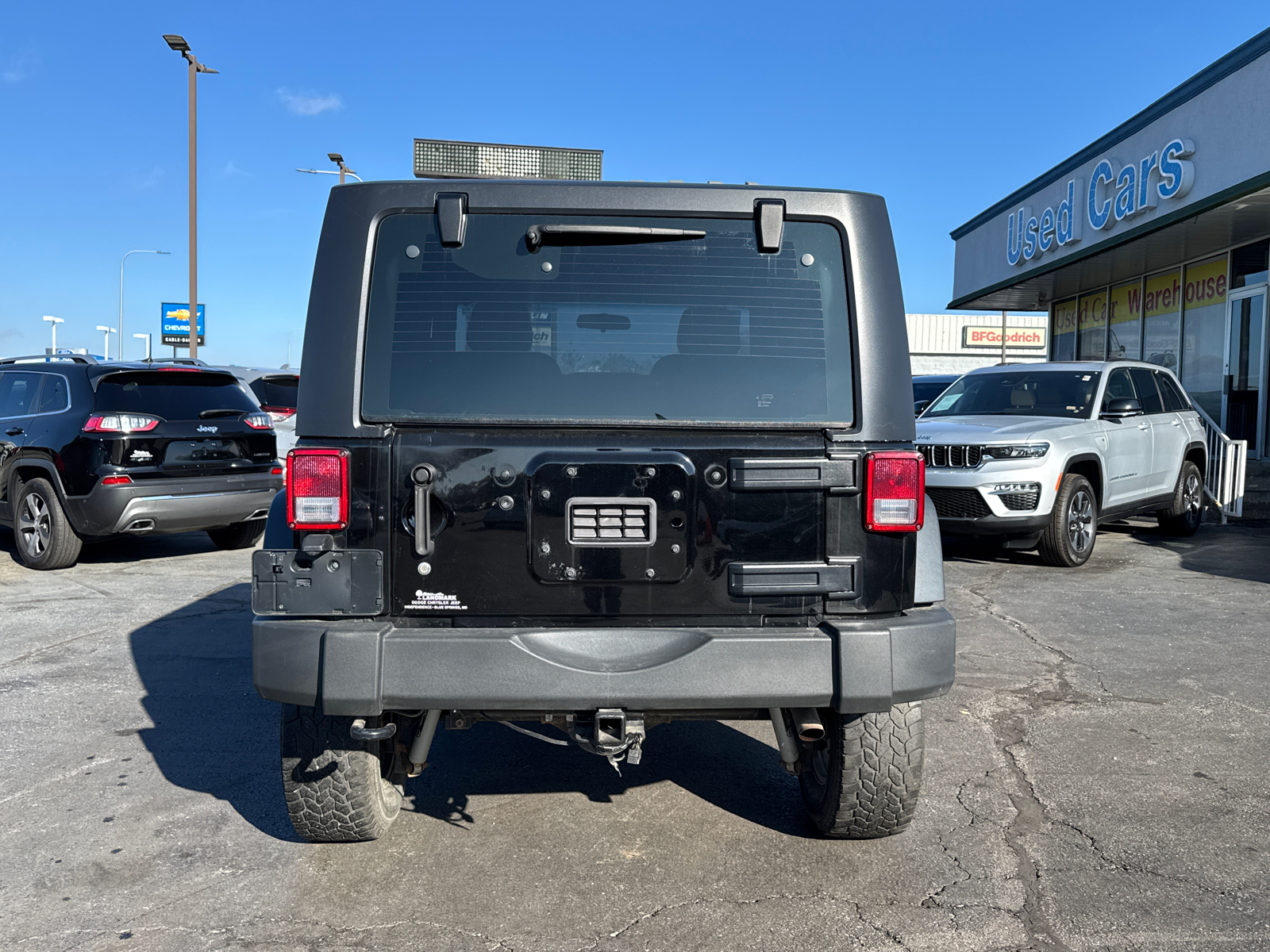 2017 JEEP WRANGLER Sport 4