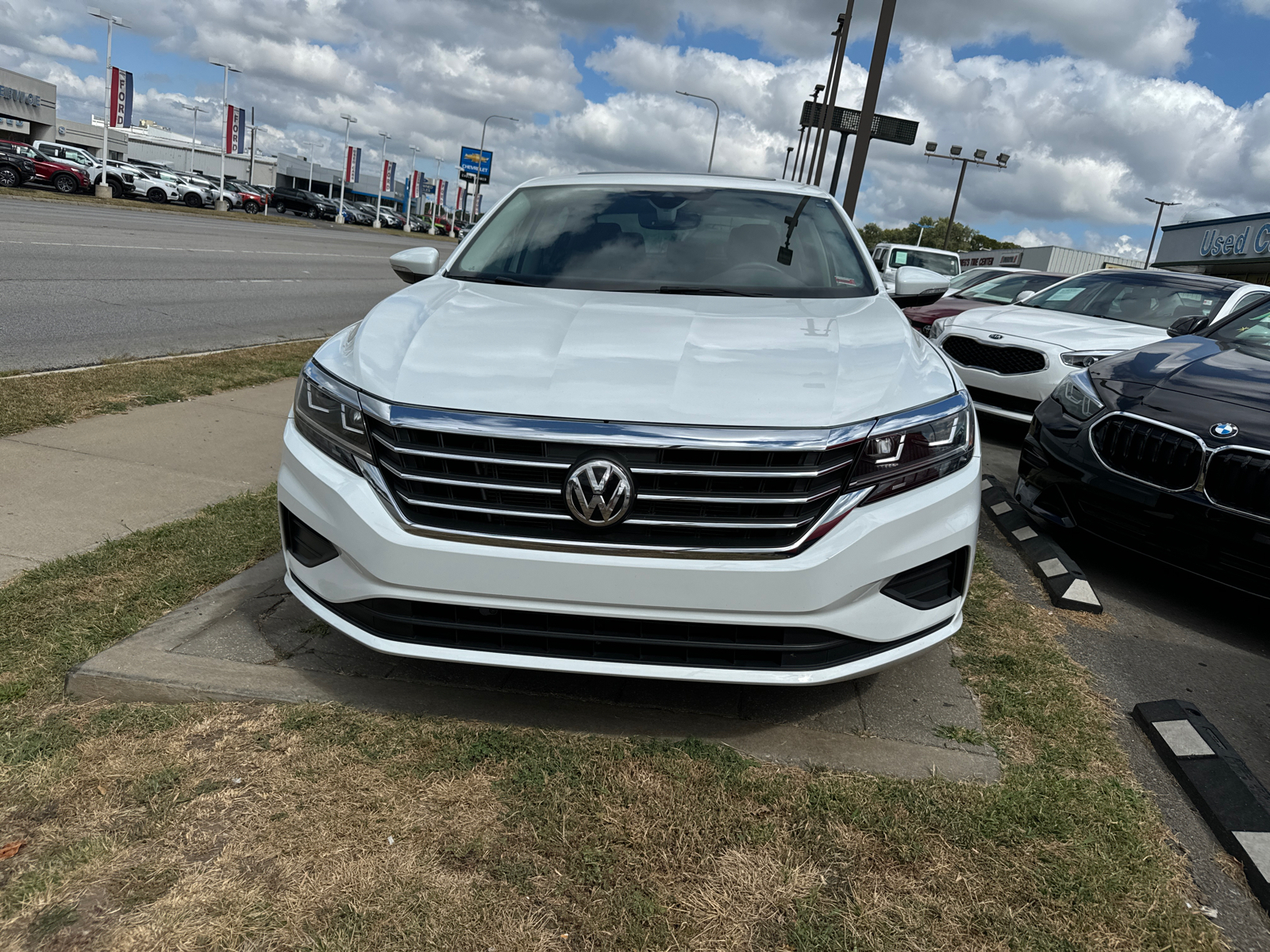 2022 VOLKSWAGEN PASSAT 2.0T SE 2