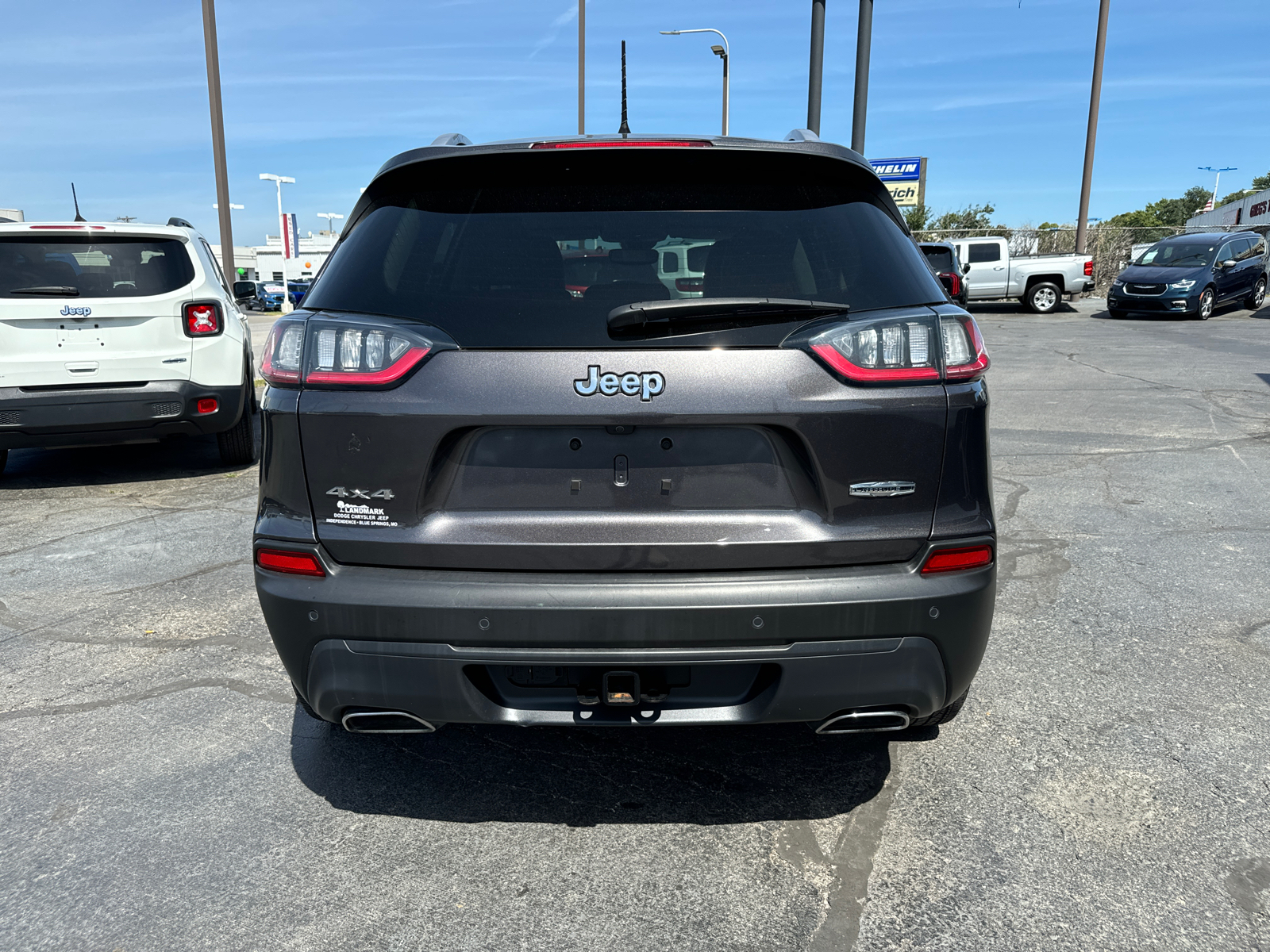 2021 JEEP CHEROKEE Latitude Lux 4