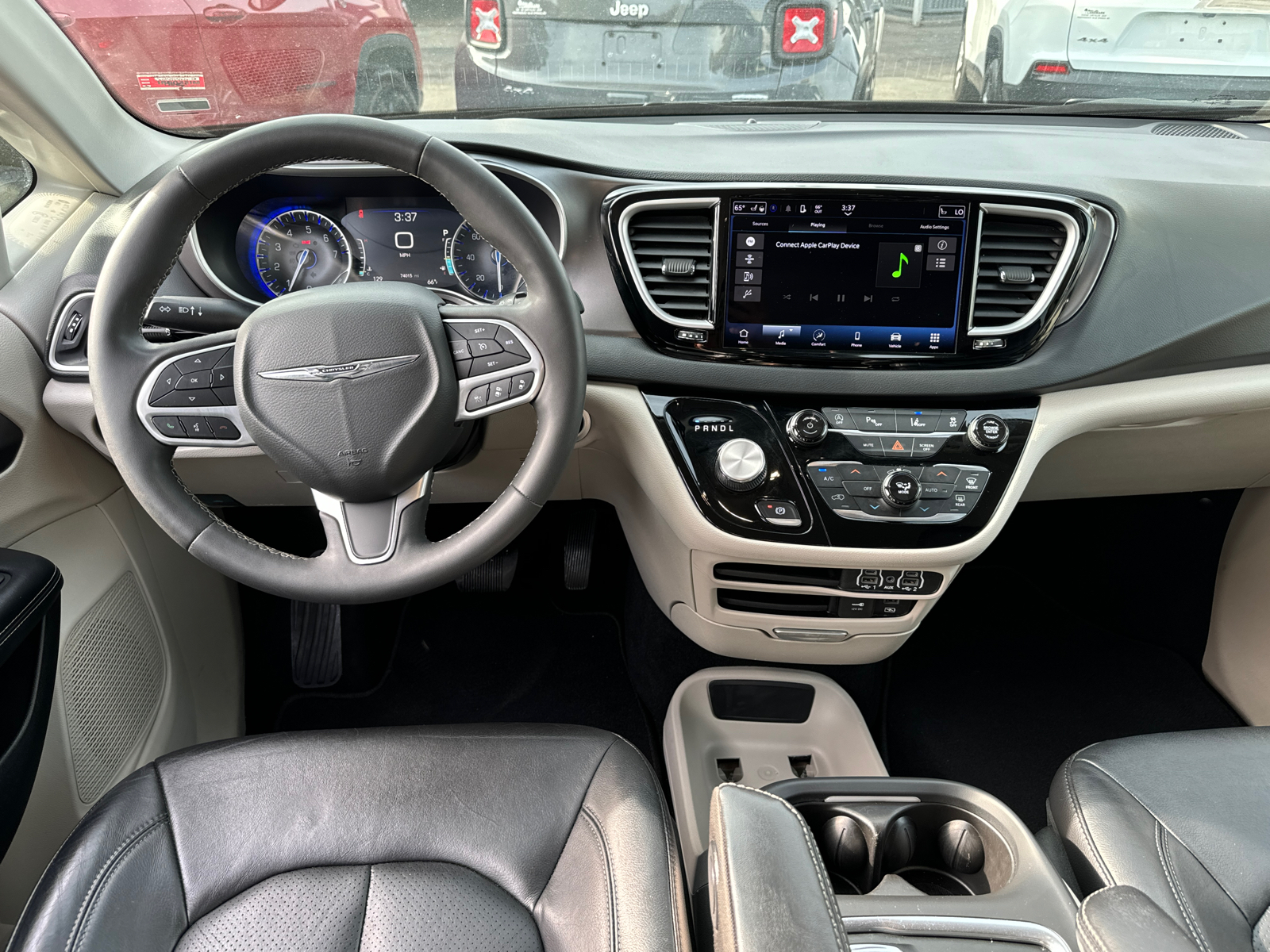 2022 CHRYSLER PACIFICA Touring L 8