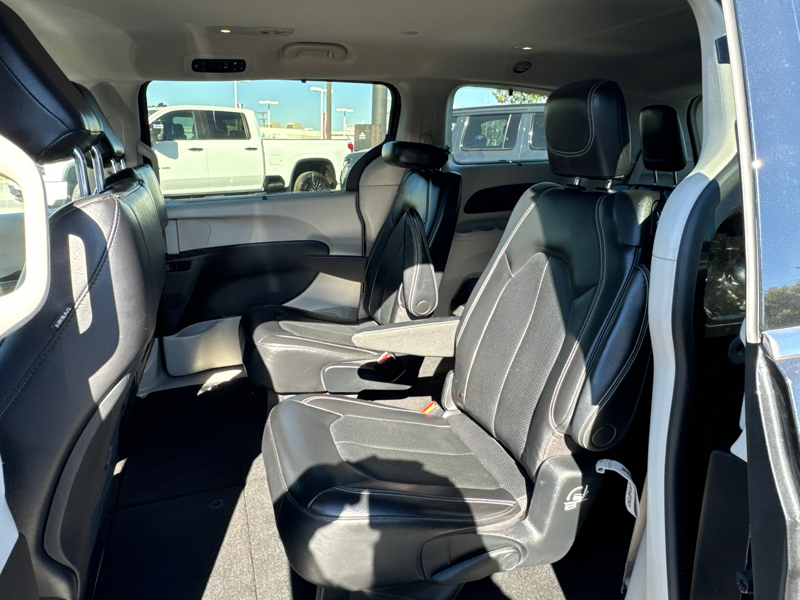 2022 CHRYSLER PACIFICA Touring L 7