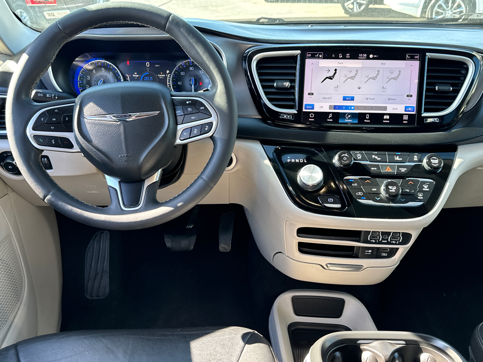 2022 CHRYSLER PACIFICA Touring L 9