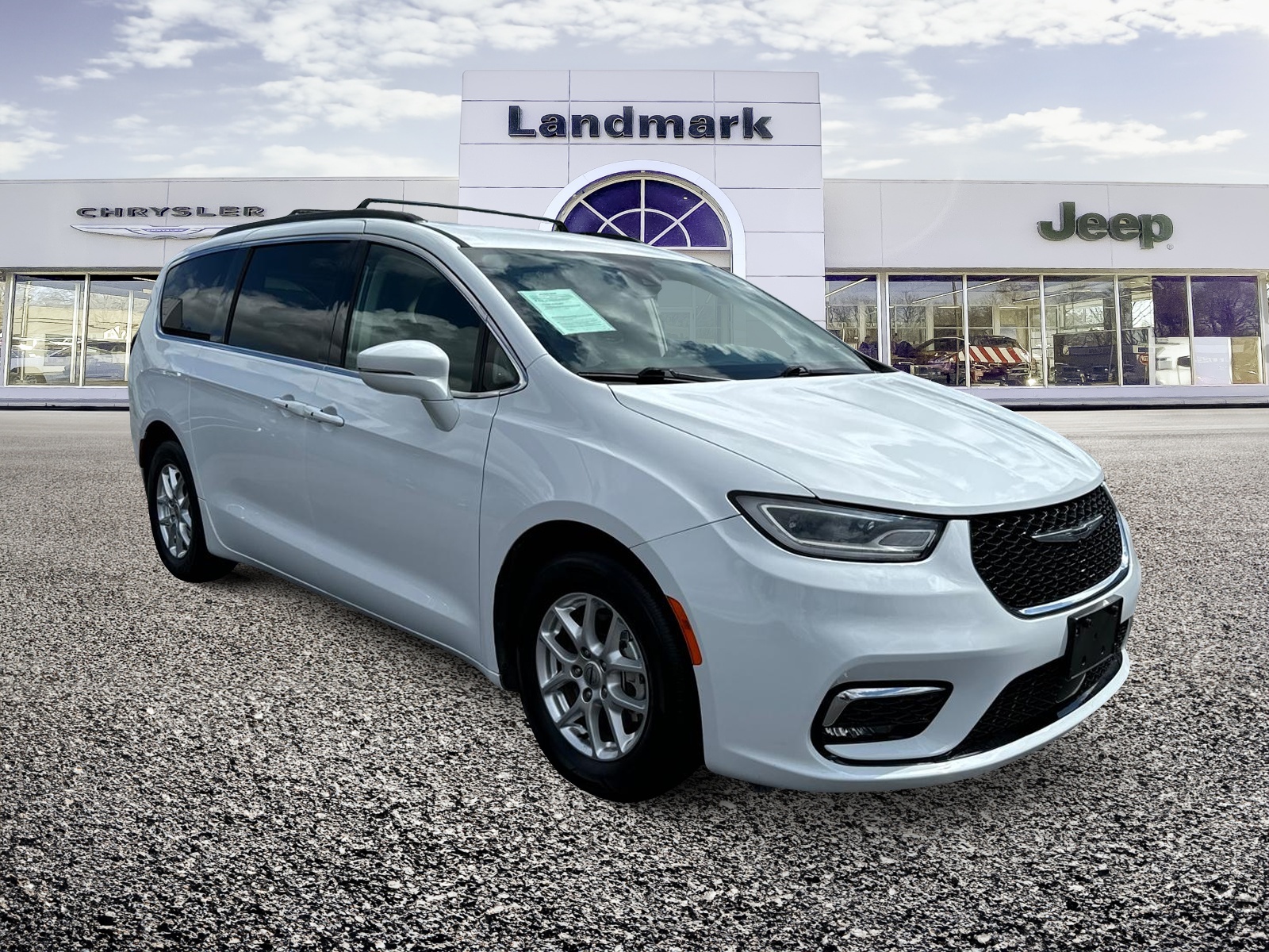 2022 CHRYSLER PACIFICA Touring L 1