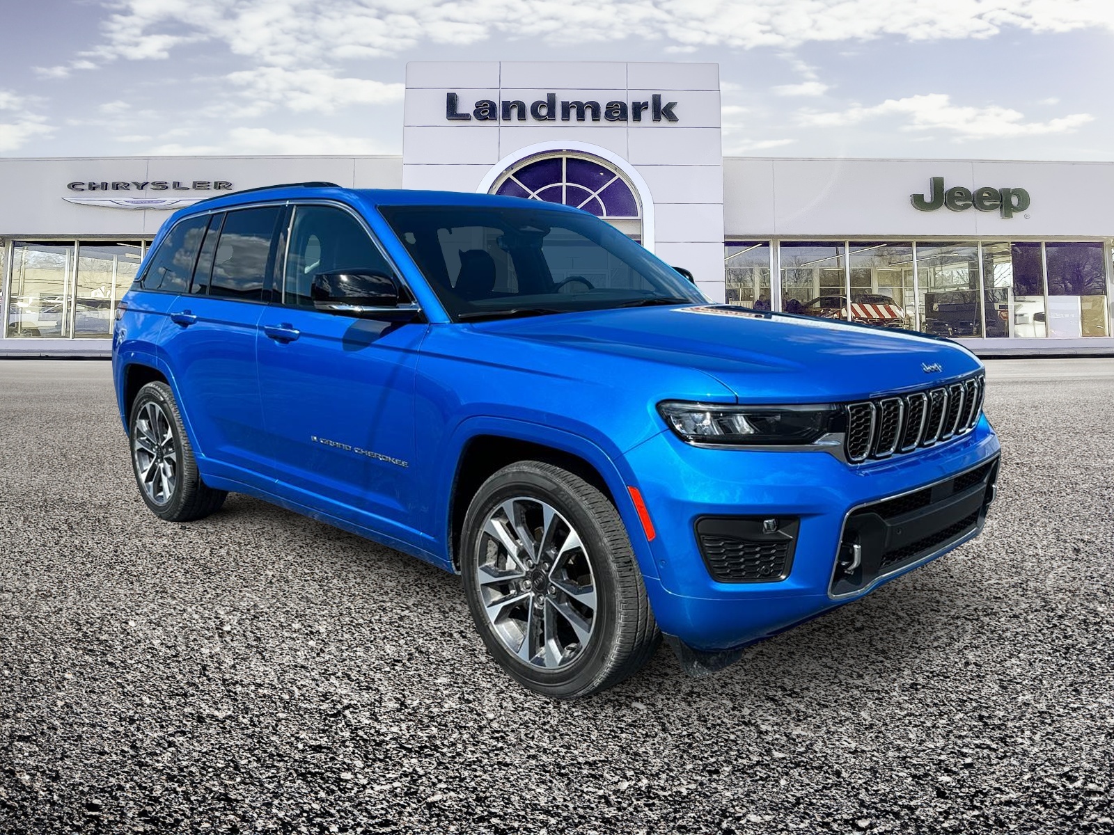 2023 JEEP GRAND CHEROKEE Overland 1