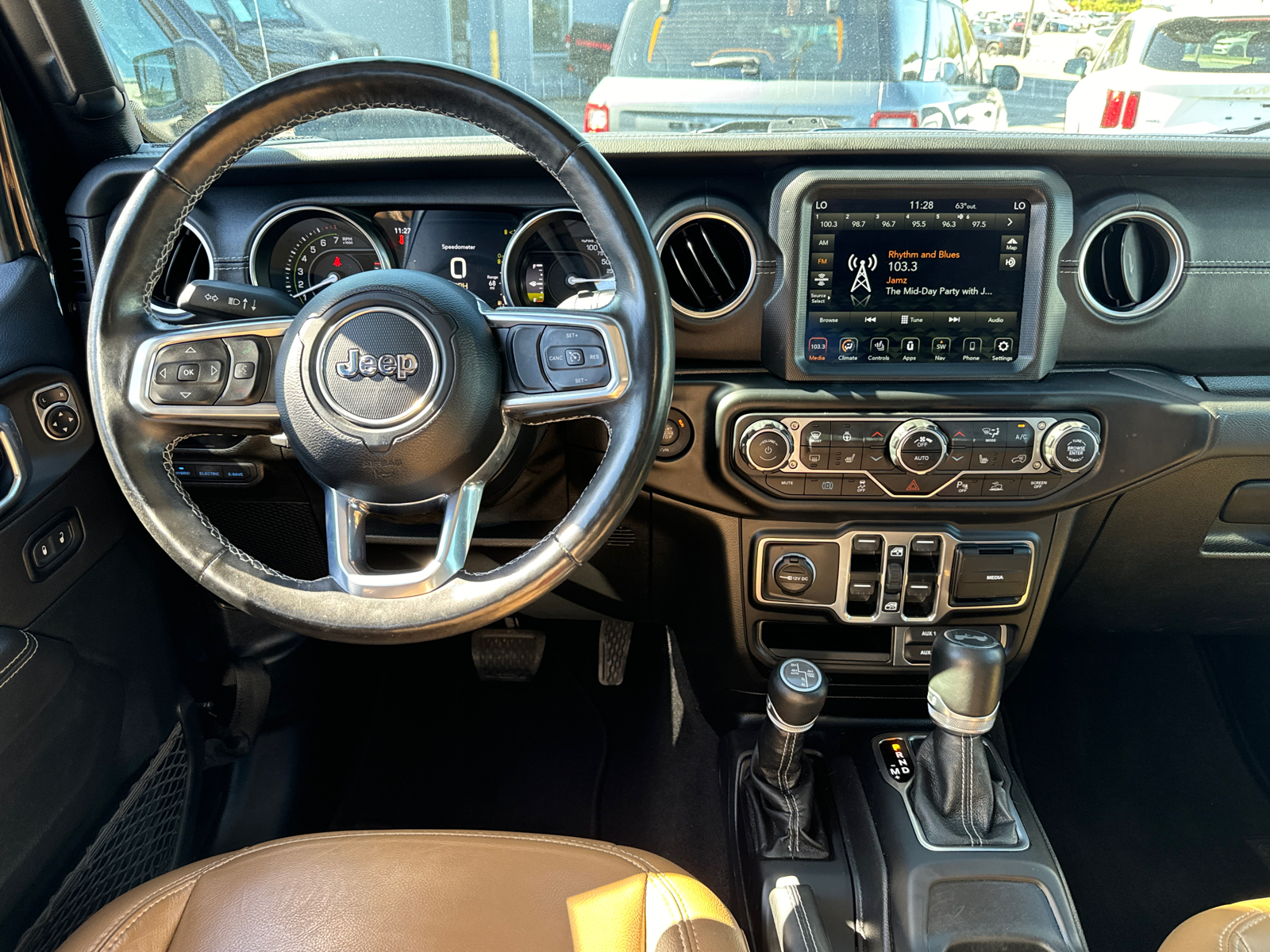 2021 JEEP WRANGLER 4XE Unlimited Sahara 8