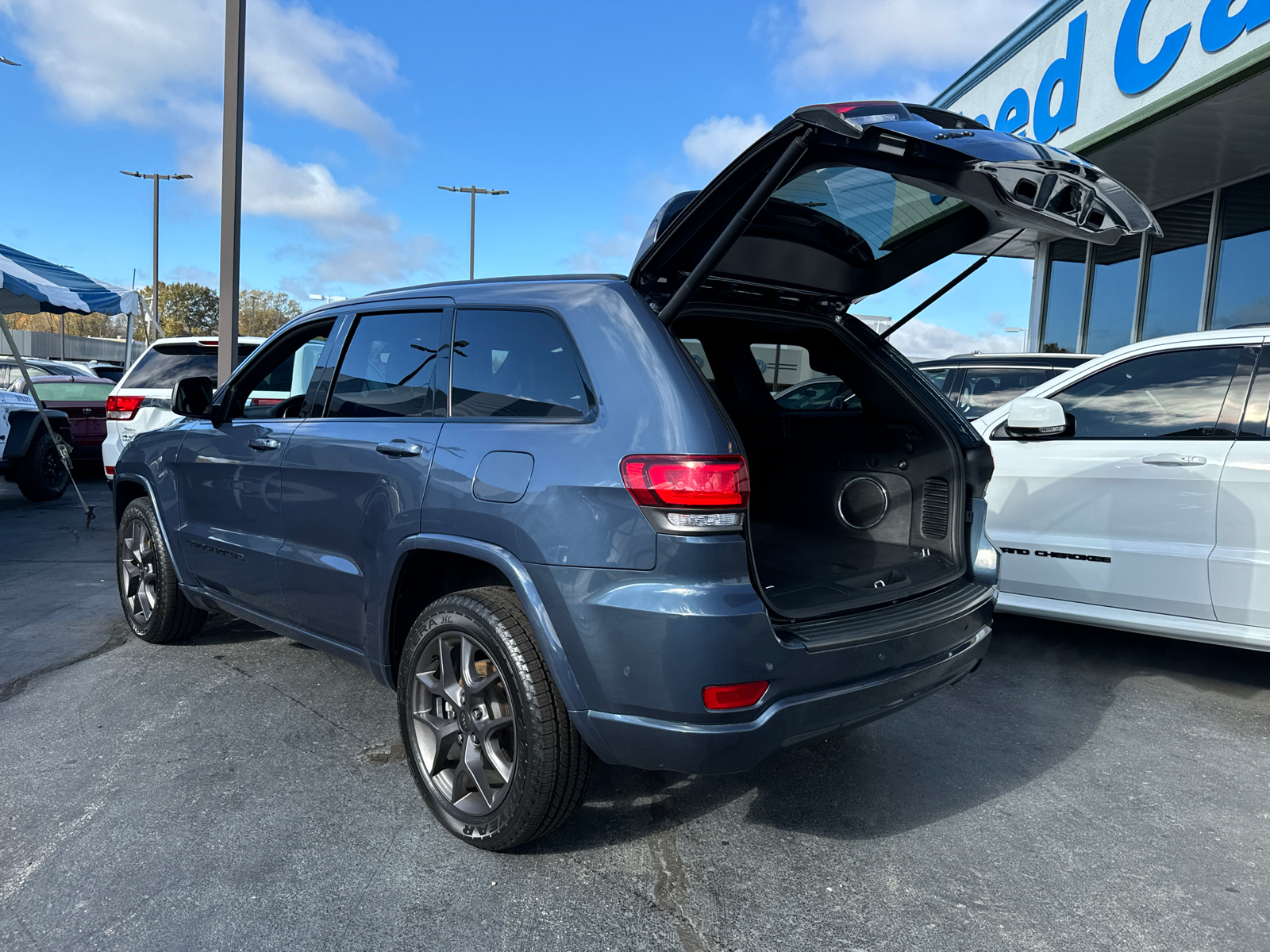 2021 JEEP GRAND CHEROKEE 80th Anniversary 17