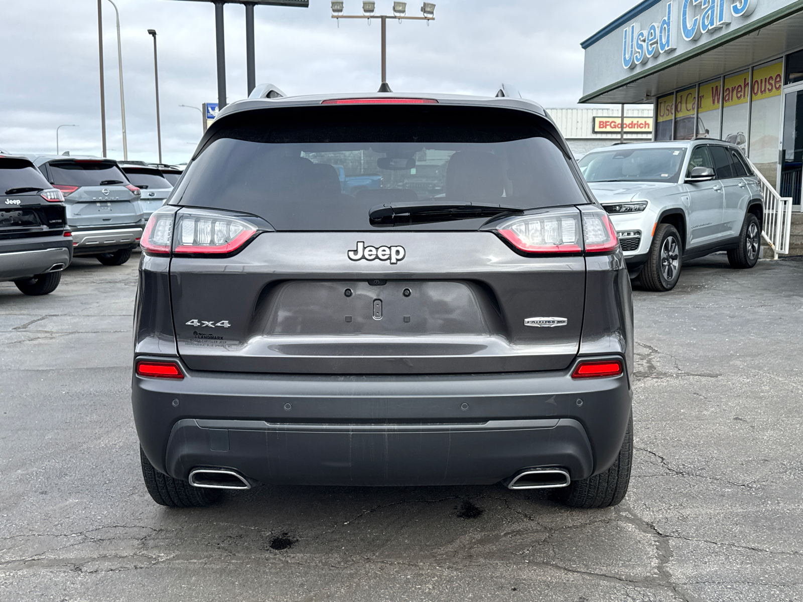 2021 JEEP CHEROKEE Latitude Lux 4