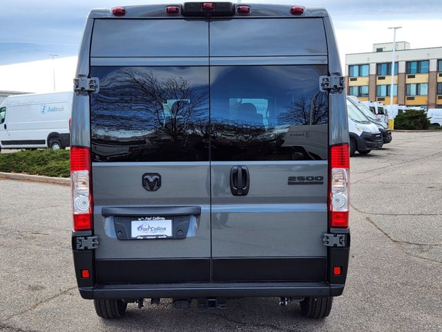 2024 Ram ProMaster Cargo Van SLT+ 4